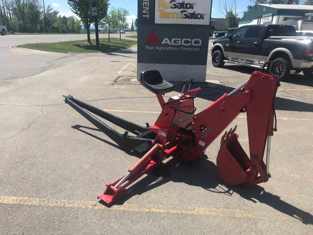 2000 Massey Ferguson 1216 Backhoe Attachment