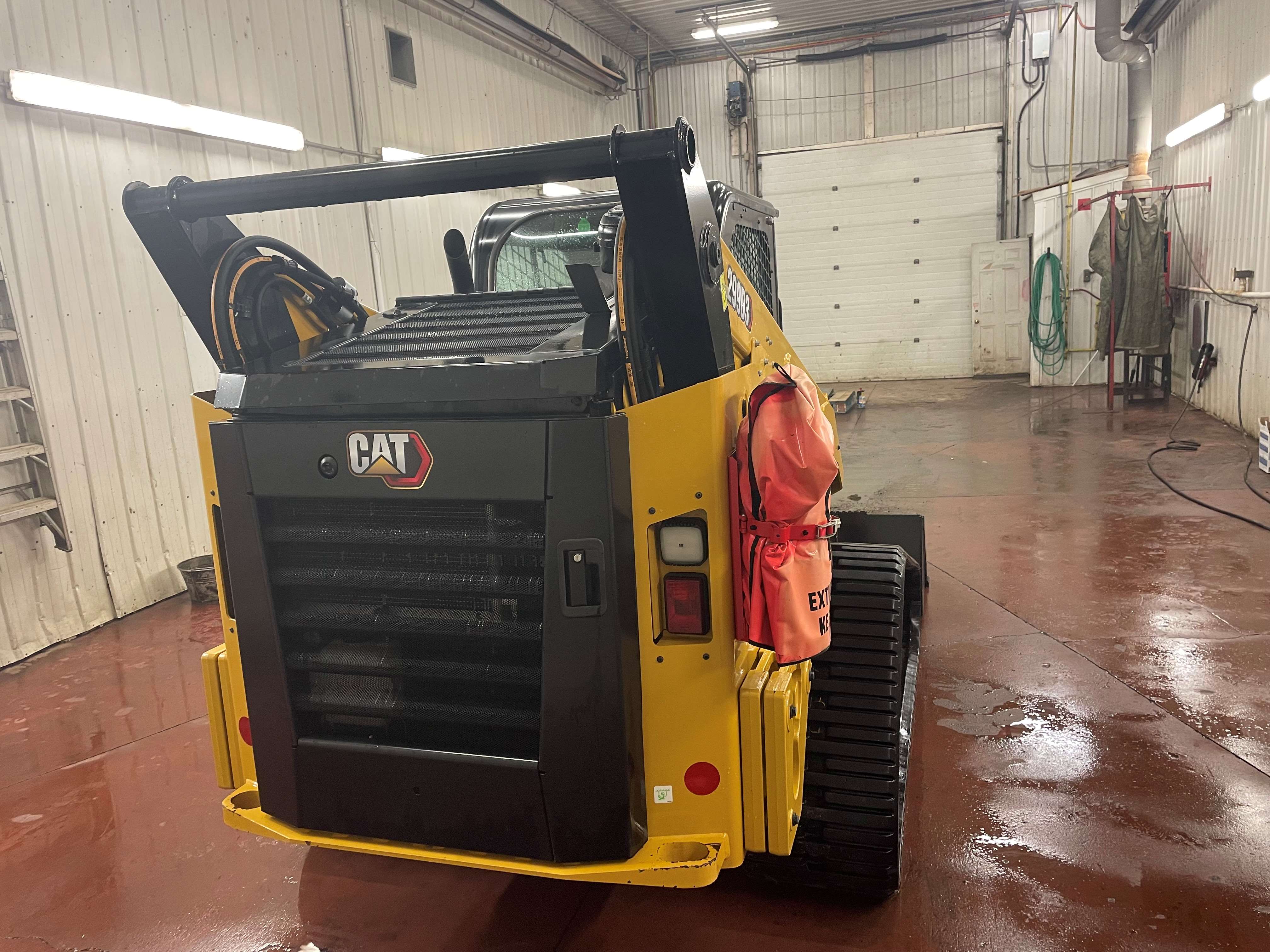 2022 Caterpillar 299D3 Compact Track Loader