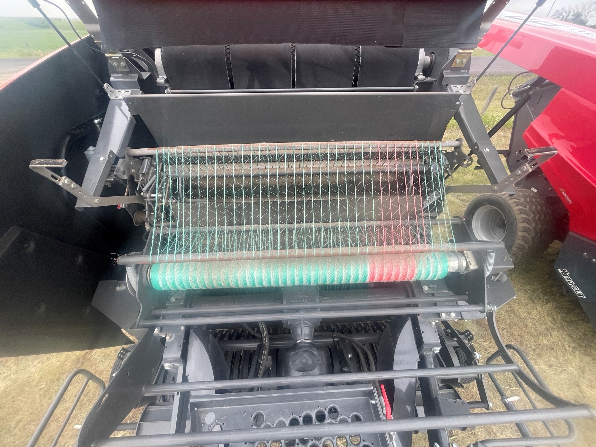 2022 Massey Ferguson 4180V Baler/Round