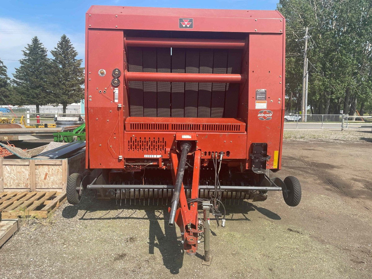 2008 Massey Ferguson 2756A Baler/Round