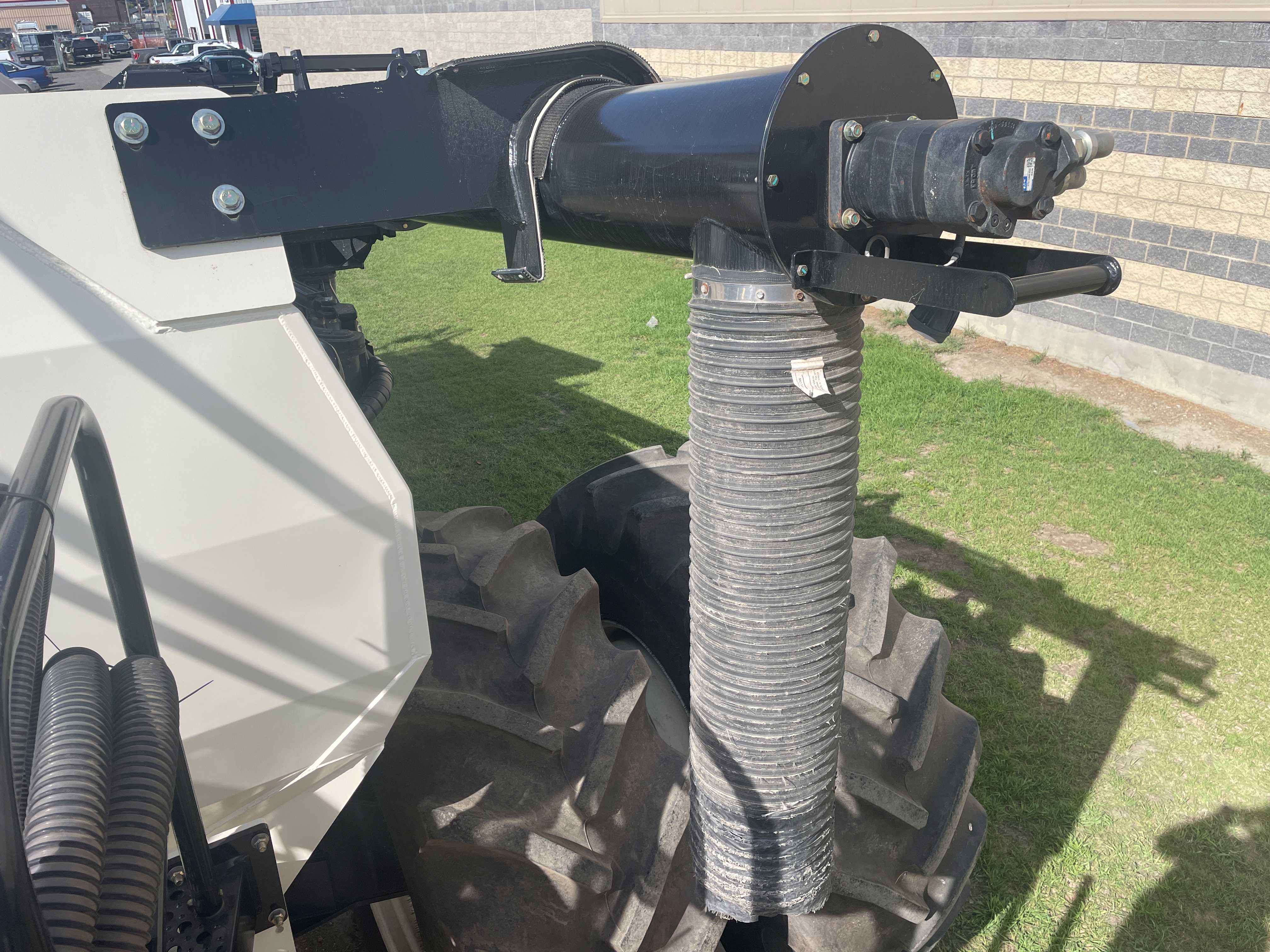 2016 Bourgault 7950 Air Tank/Cart