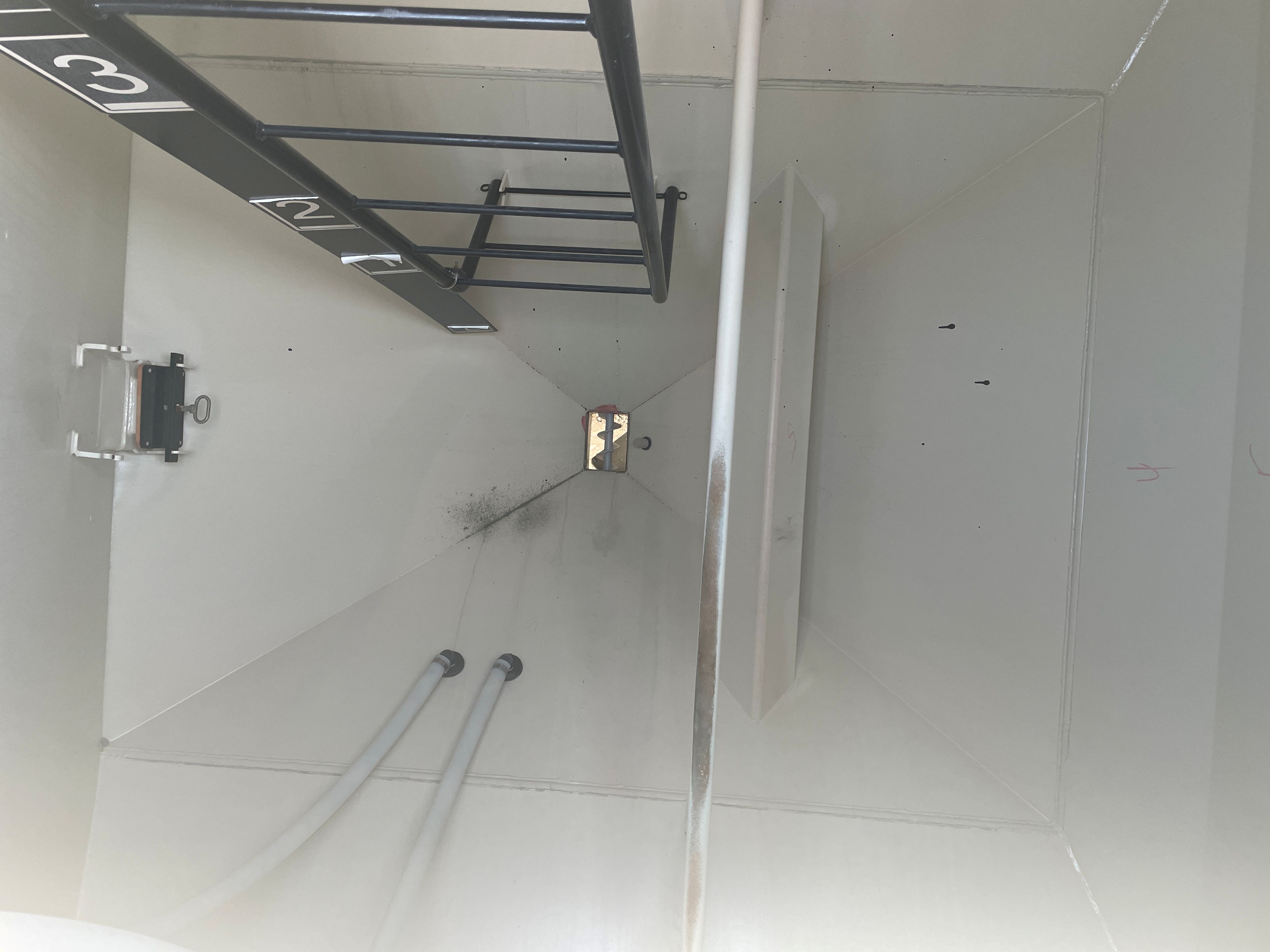 2016 Bourgault 7950 Air Tank/Cart