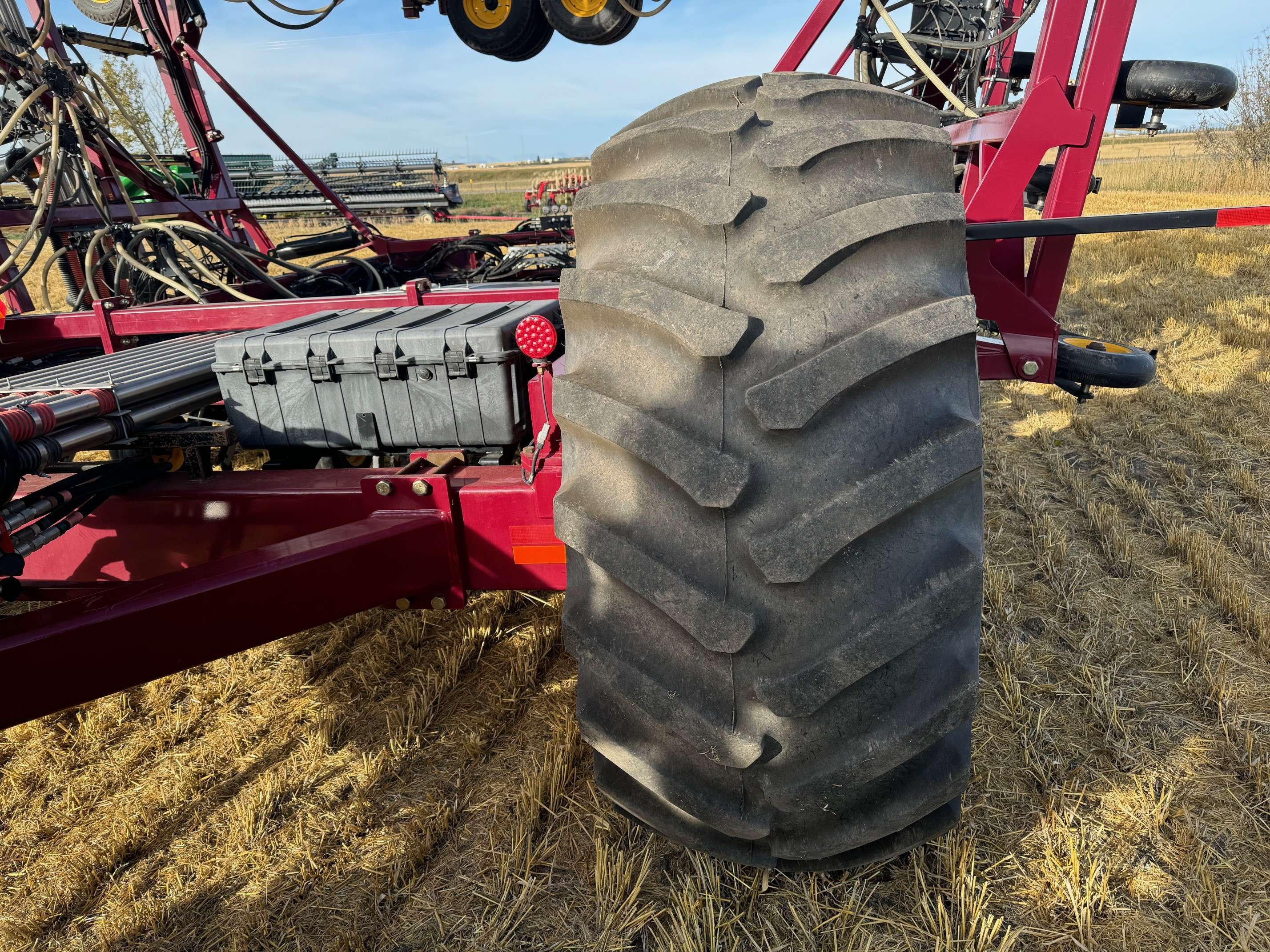 2016 Seed Hawk 7950 Air Drill