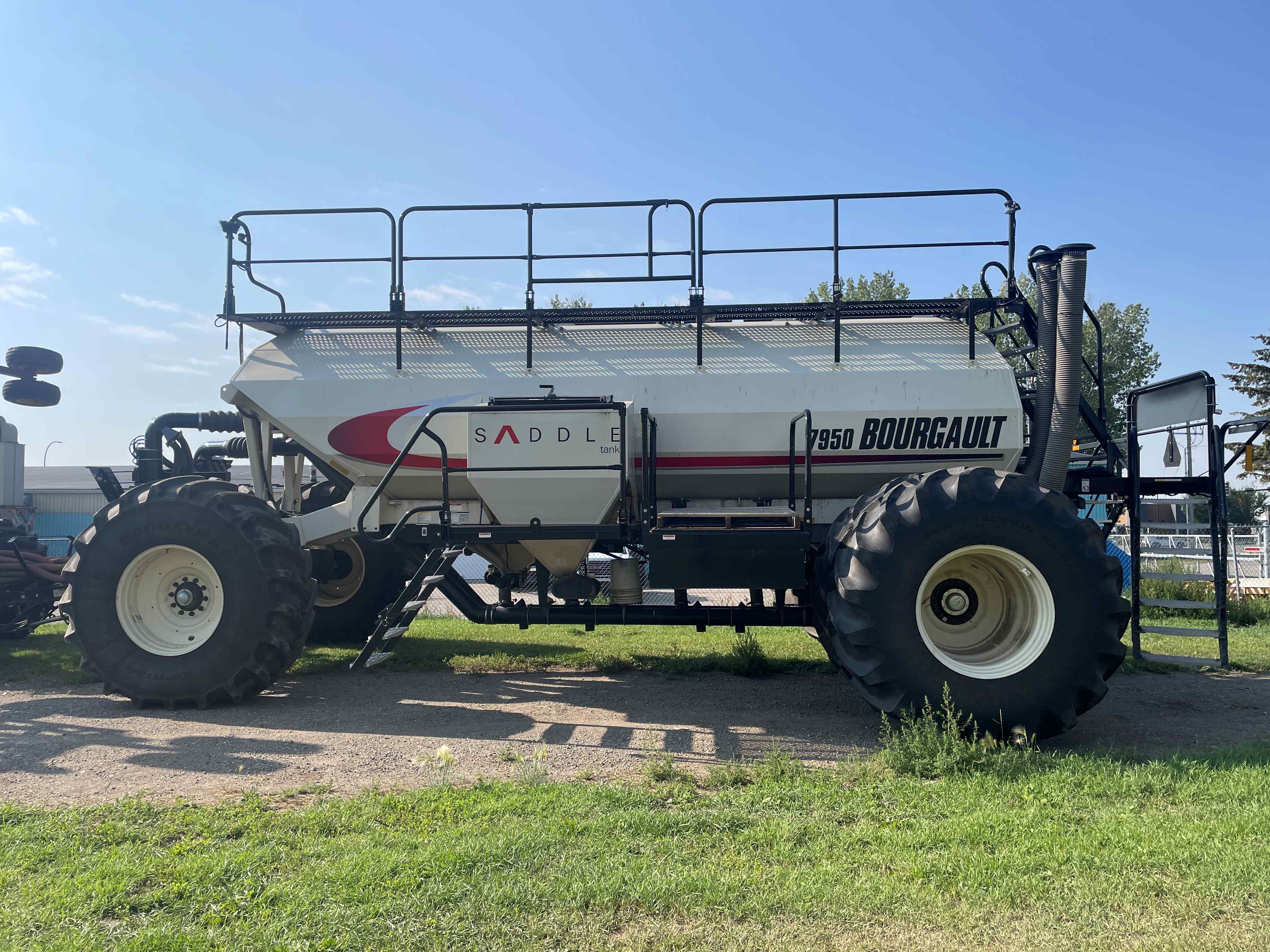 2016 Seed Hawk 7950 Air Drill