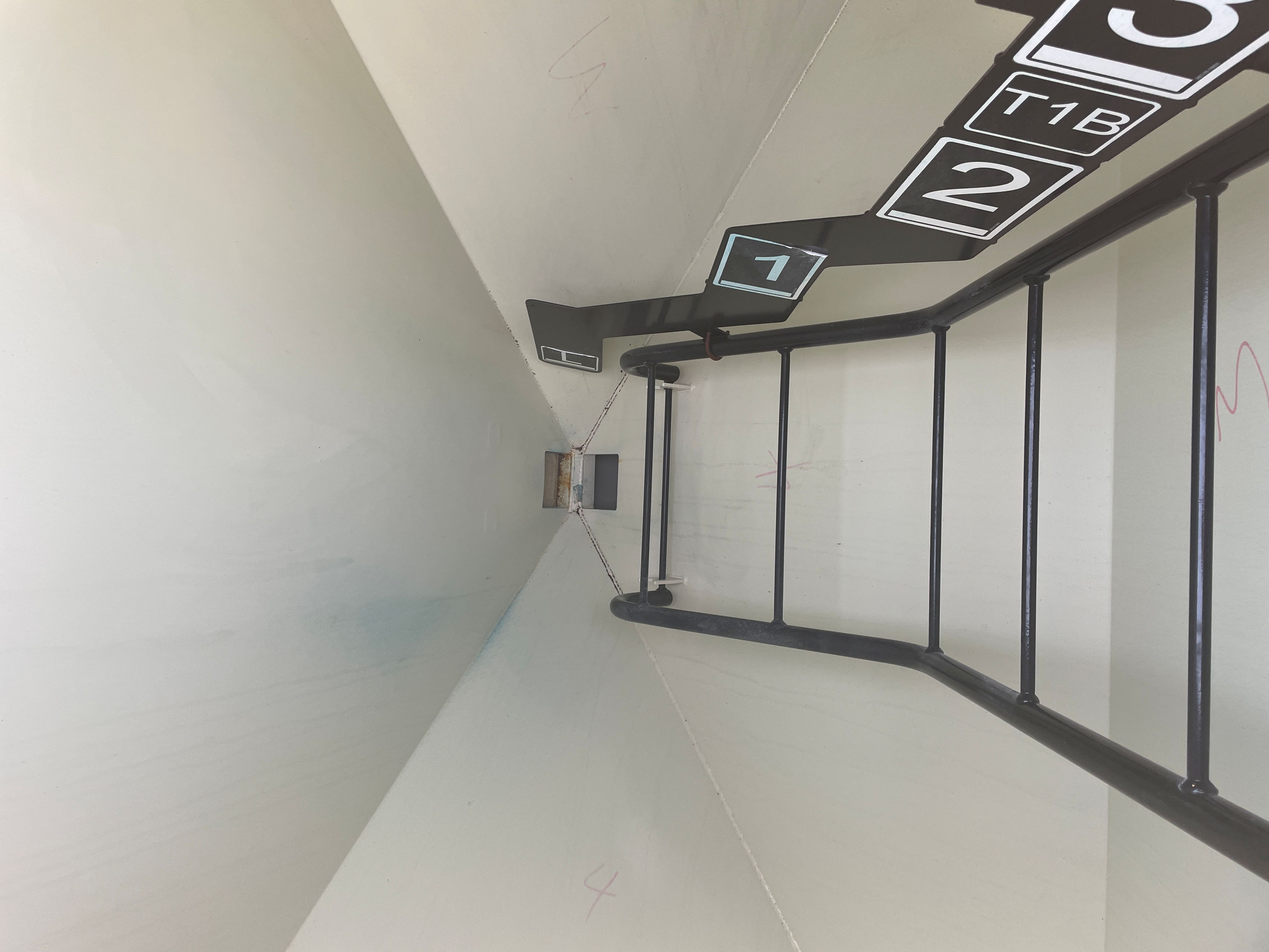 2016 Bourgault 7950 Air Tank/Cart