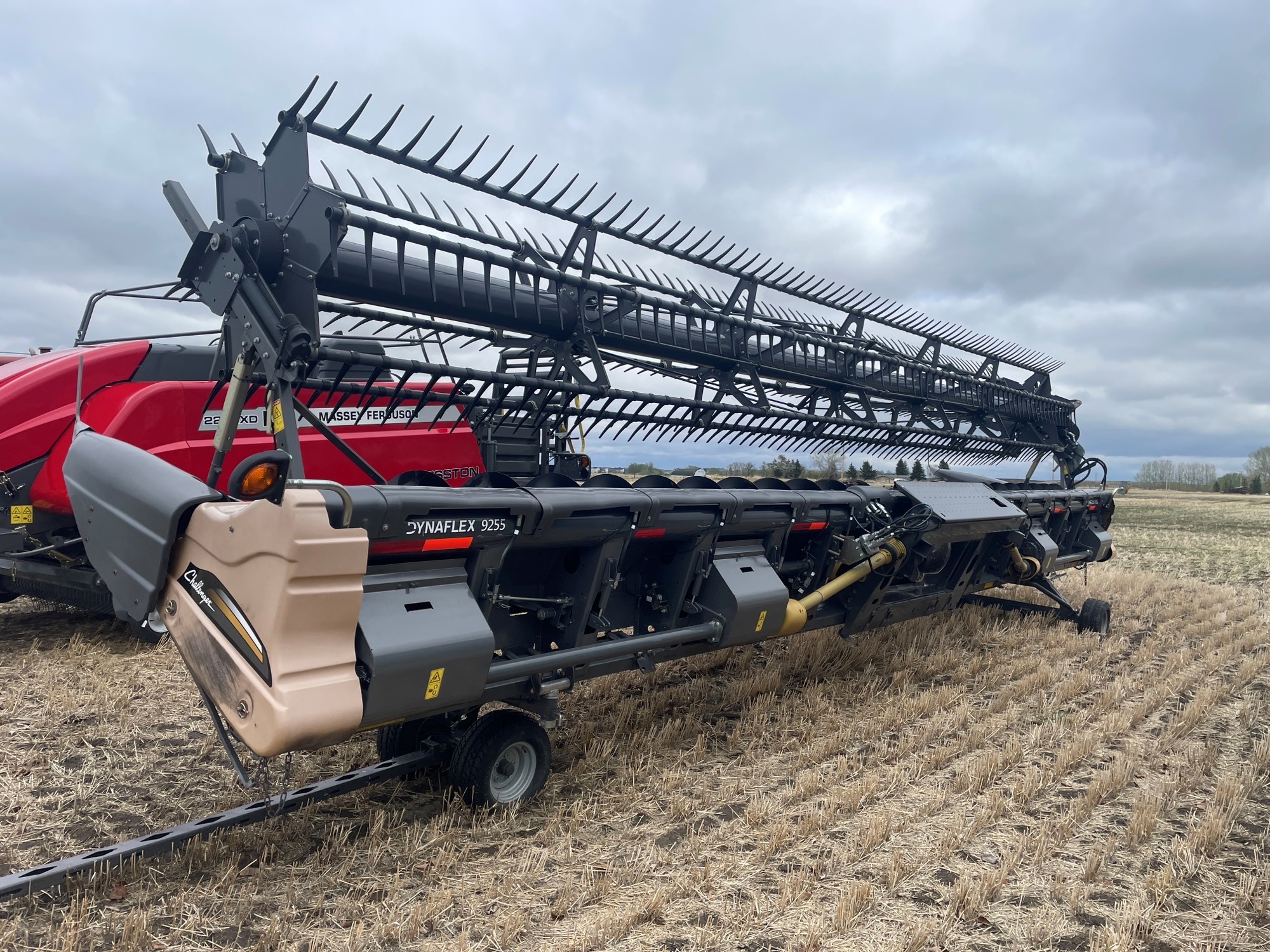 2017 AGCO 9255-35 Header Flex