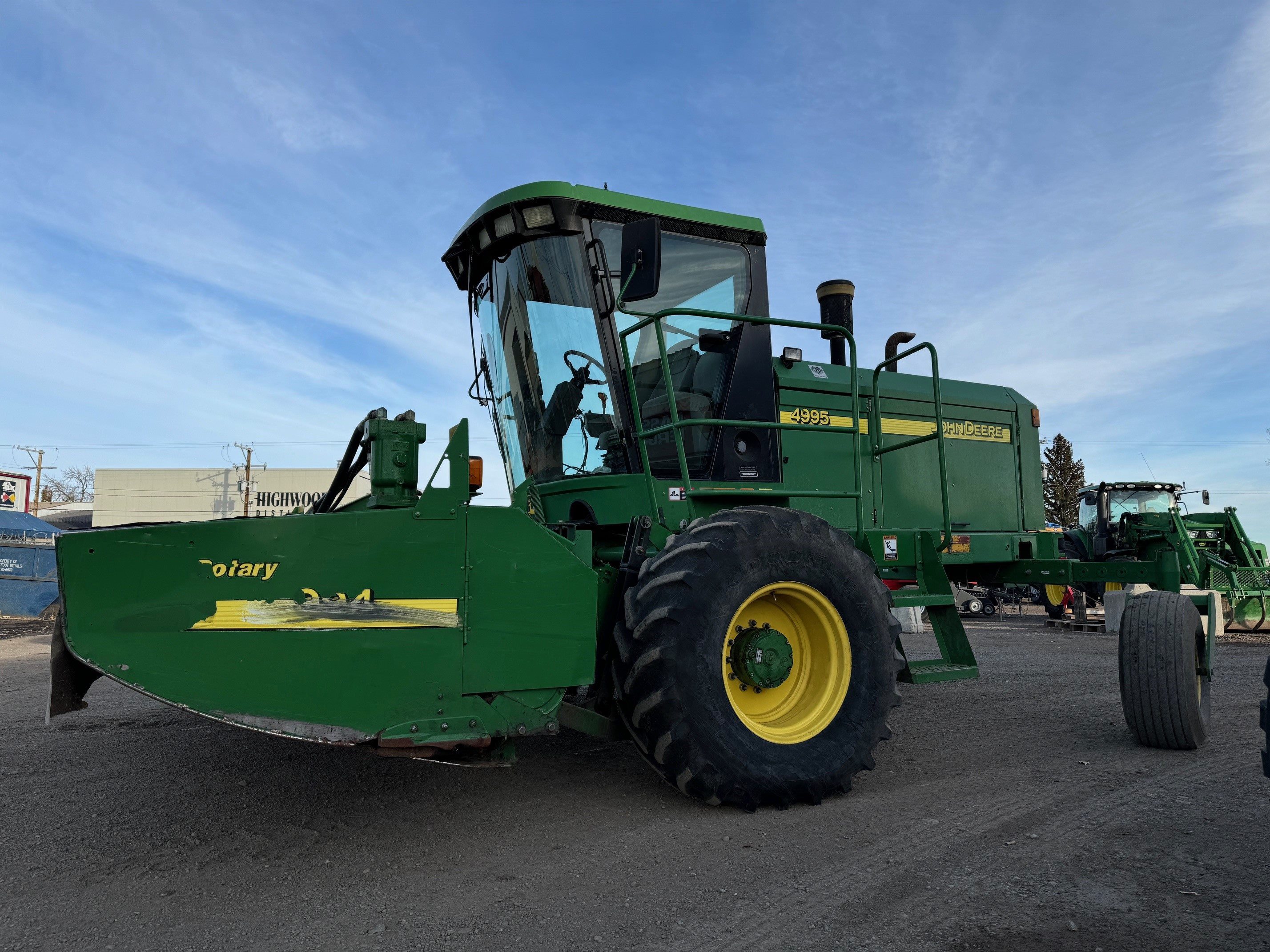 2003 John Deere 4995 Windrower