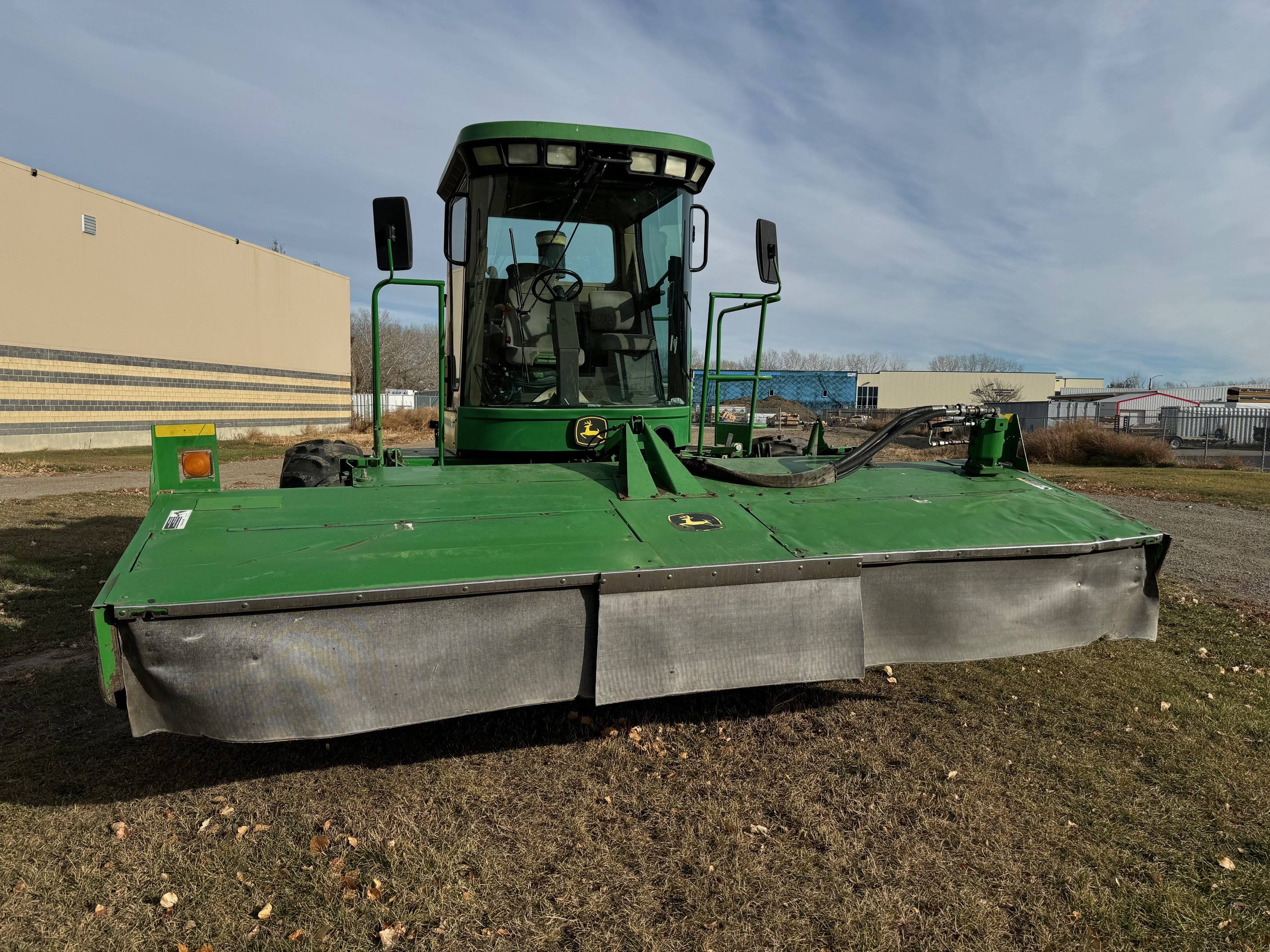 2003 John Deere 4995 Windrower