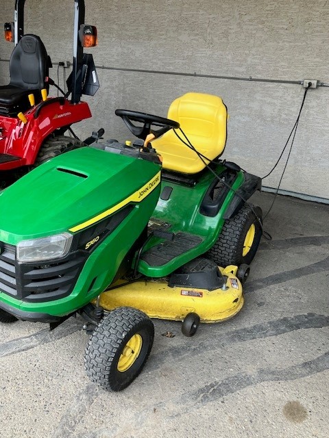 2020 John Deere 5160 Lawn Tractor