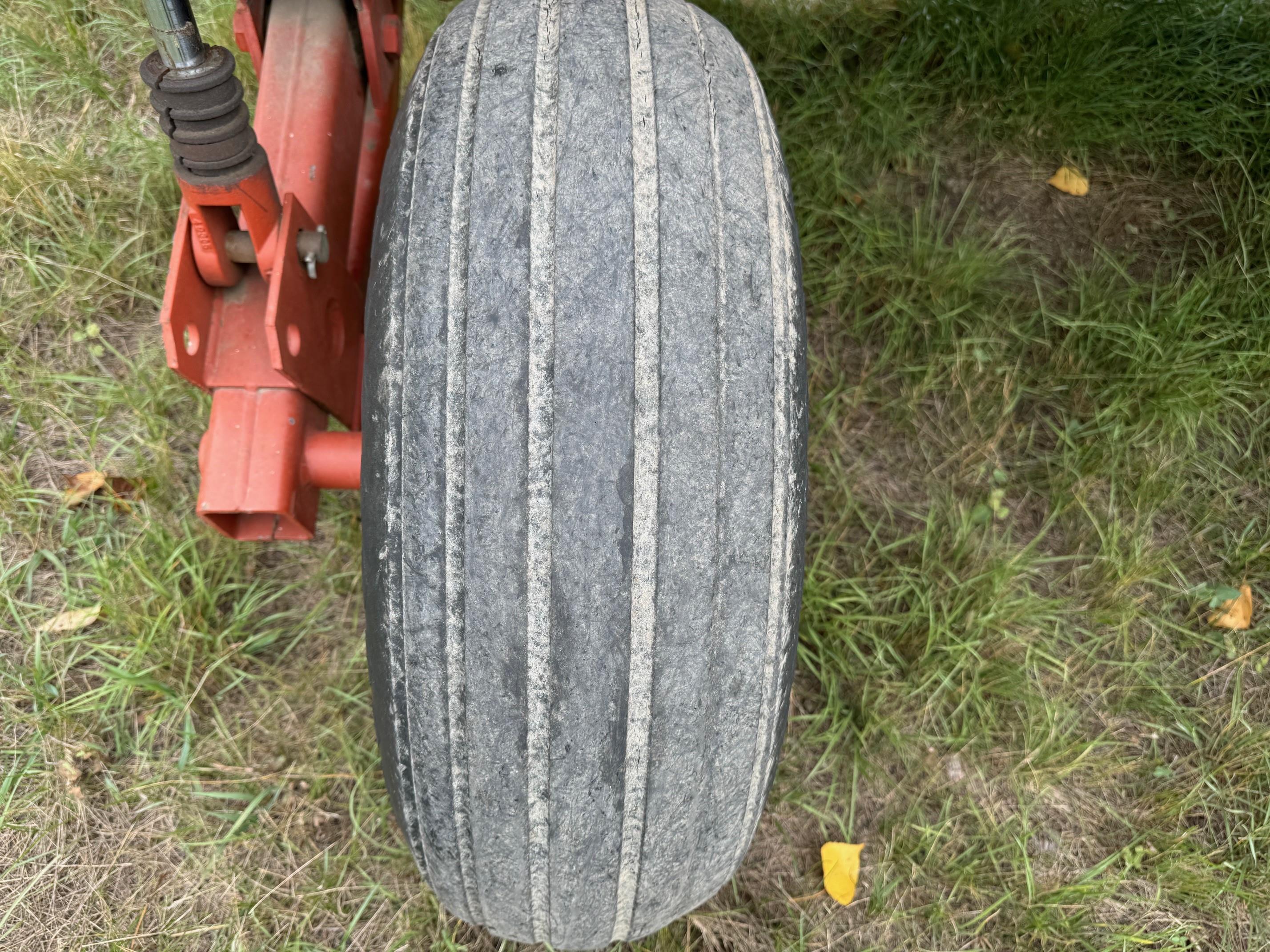 1993 Hesston 1150 Mower Conditioner/Sickle