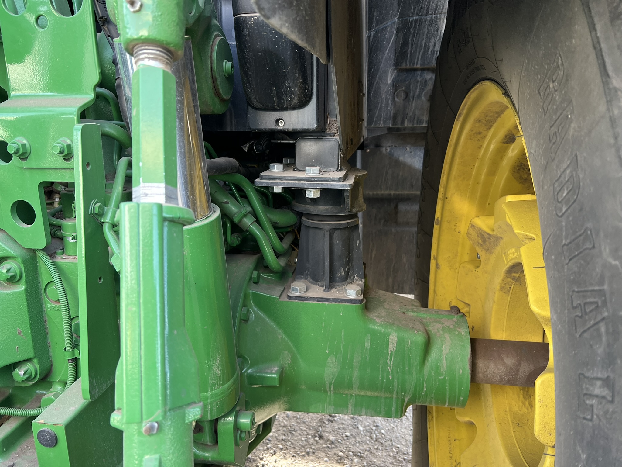 2018 John Deere 6155R Tractor