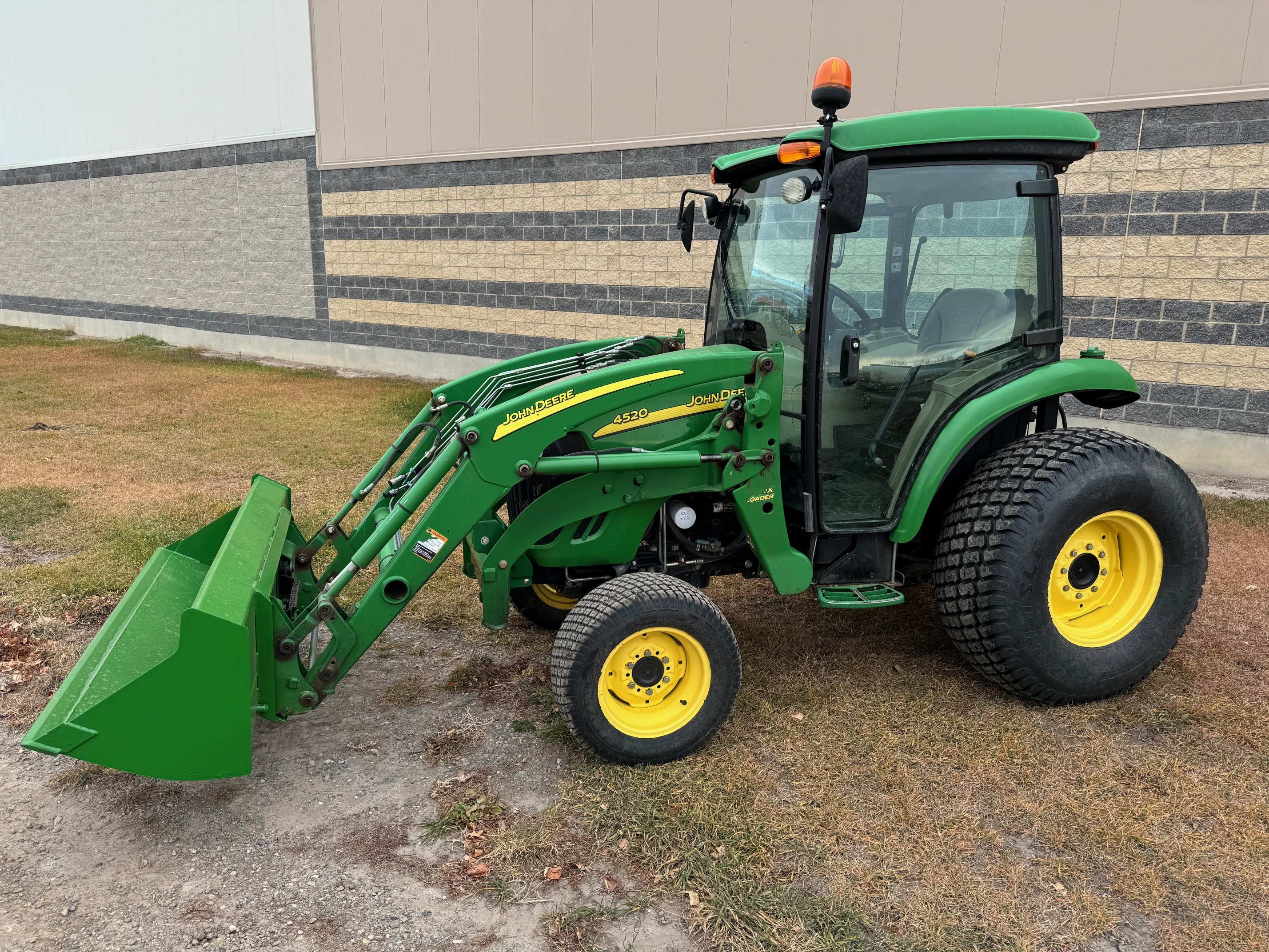 2007 John Deere 4520 Tractor Compact