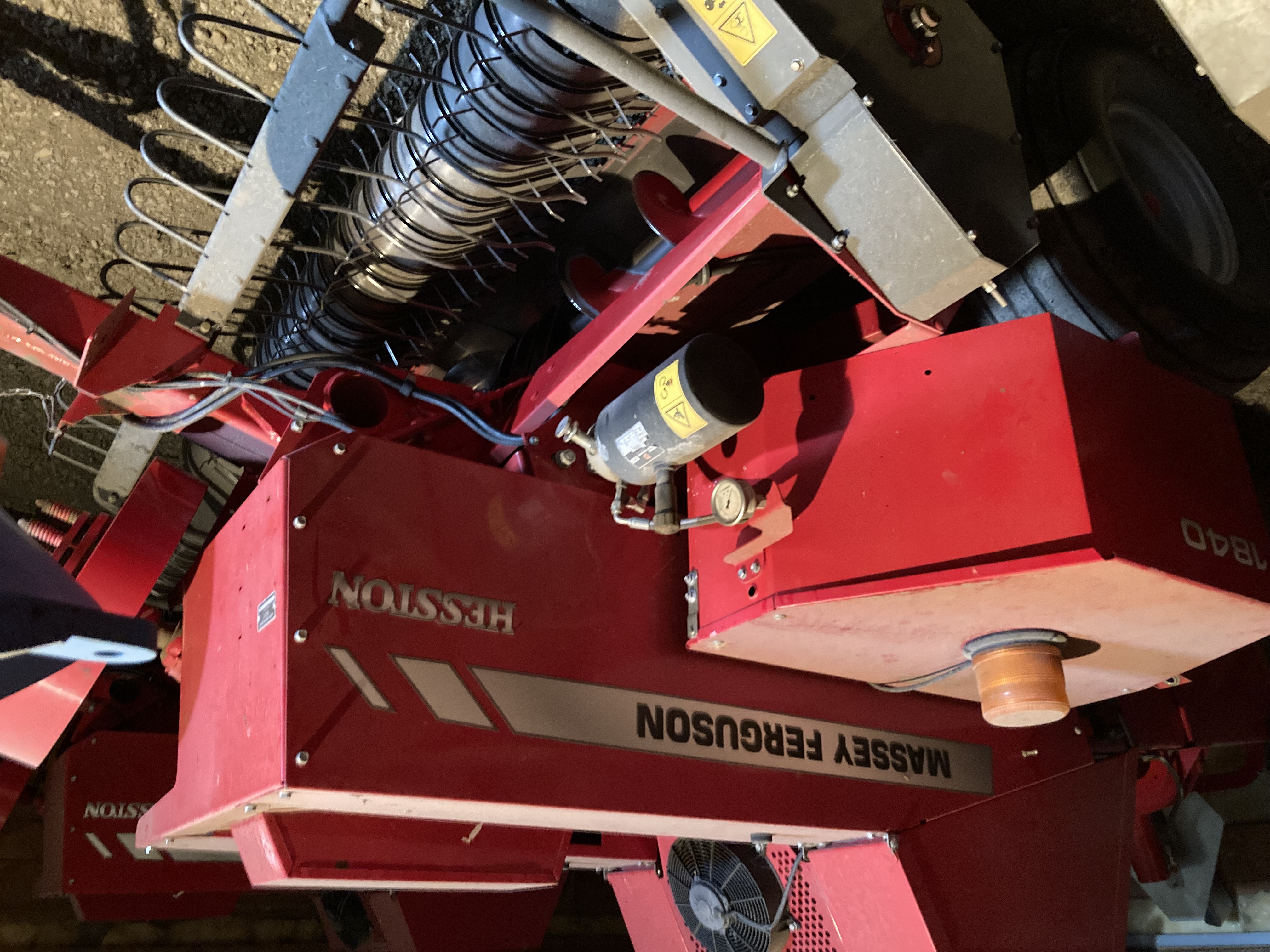 2015 Massey Ferguson 1840 Baler/Square