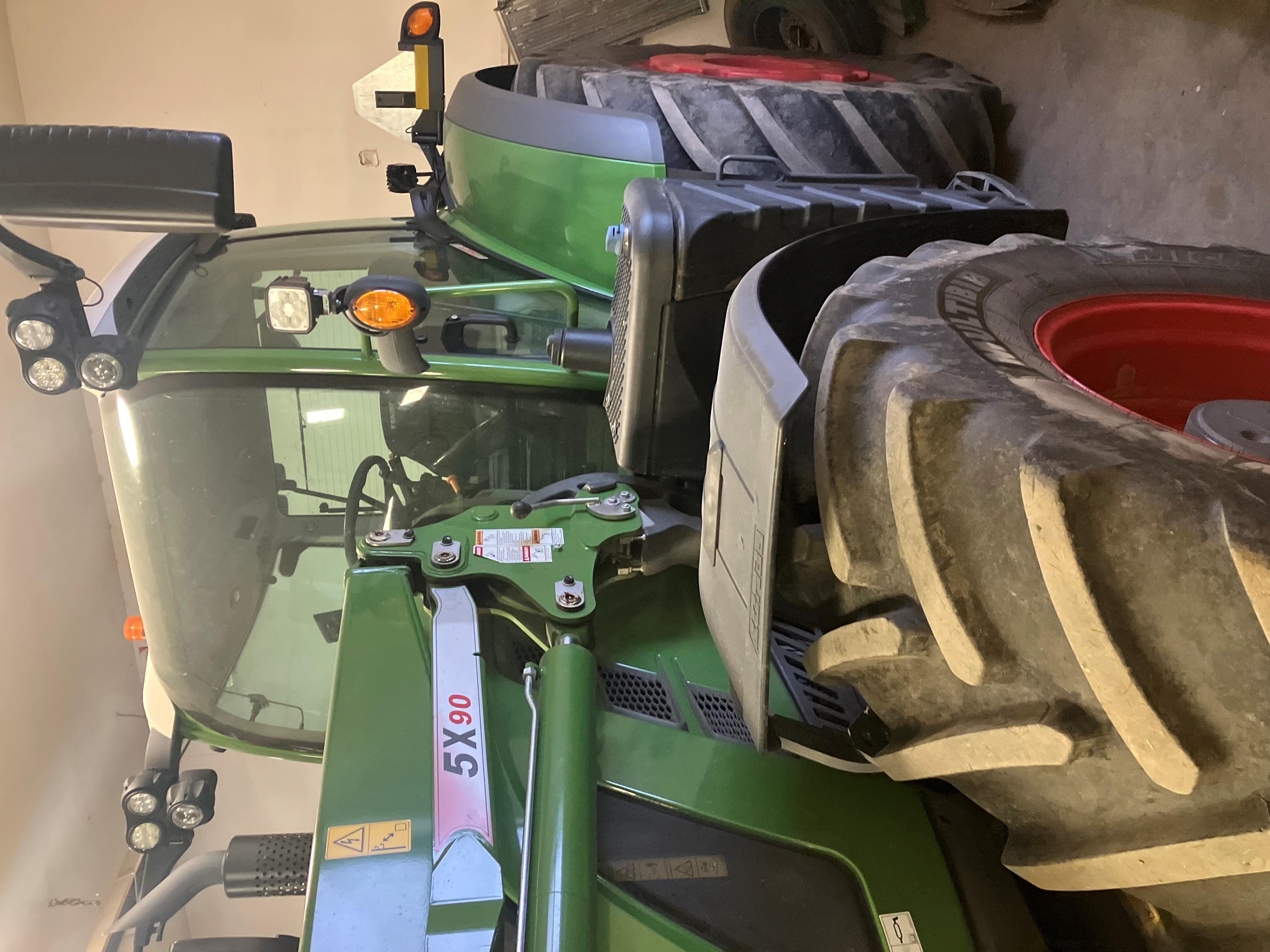 2021 Fendt 718G6 Tractor