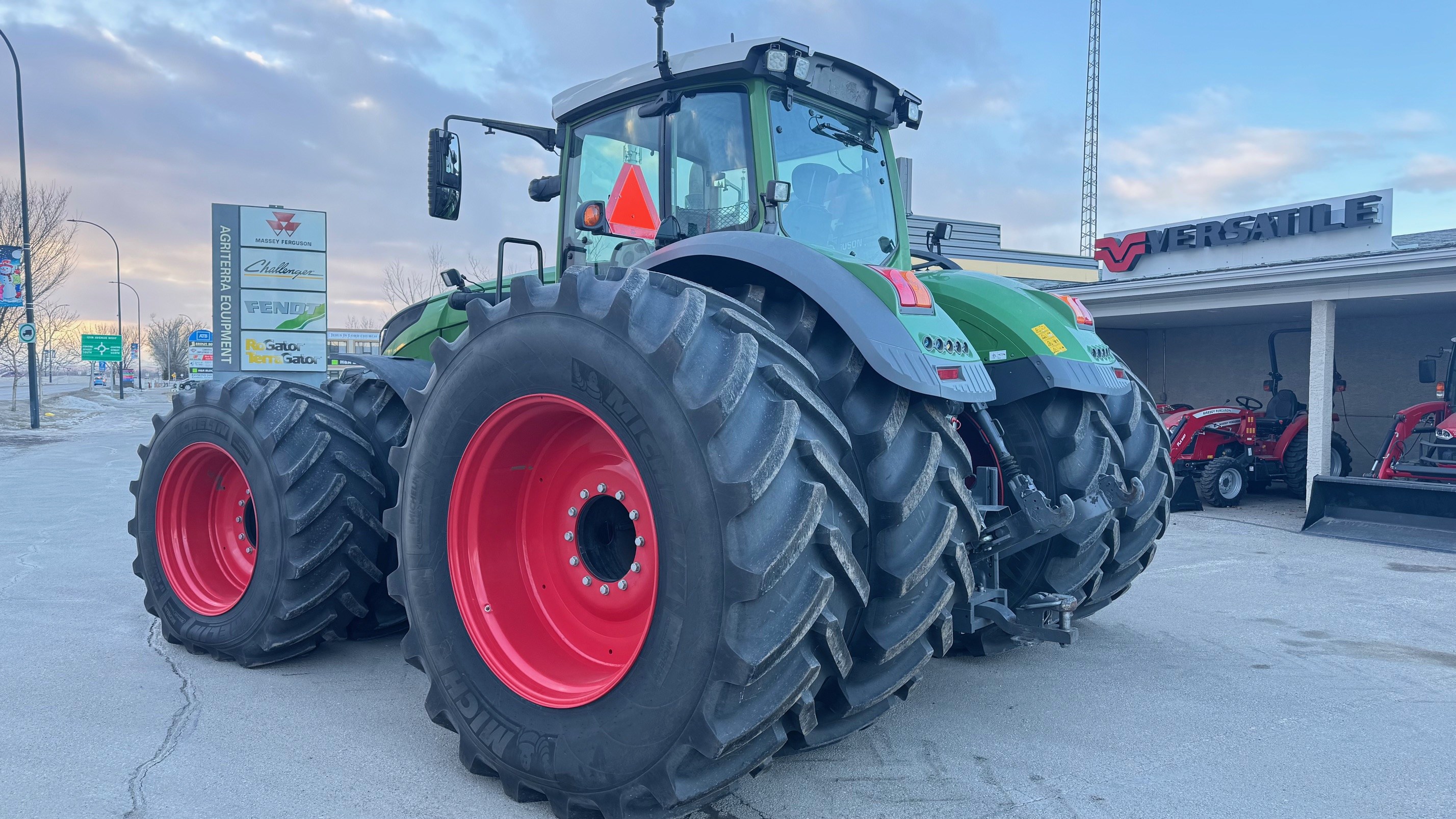 2018 Fendt 1050 Tractor