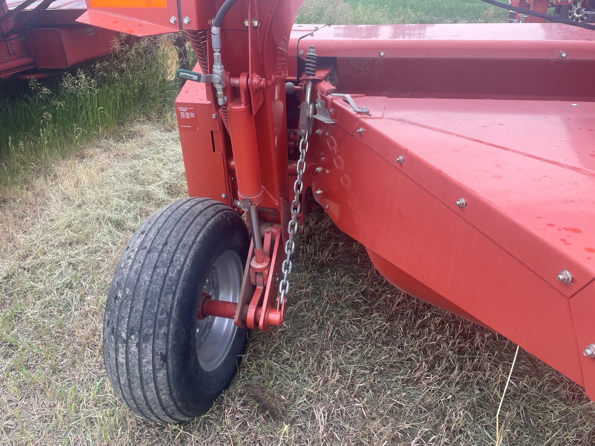 2009 Massey Ferguson 1372 Mower Conditioner/Disc