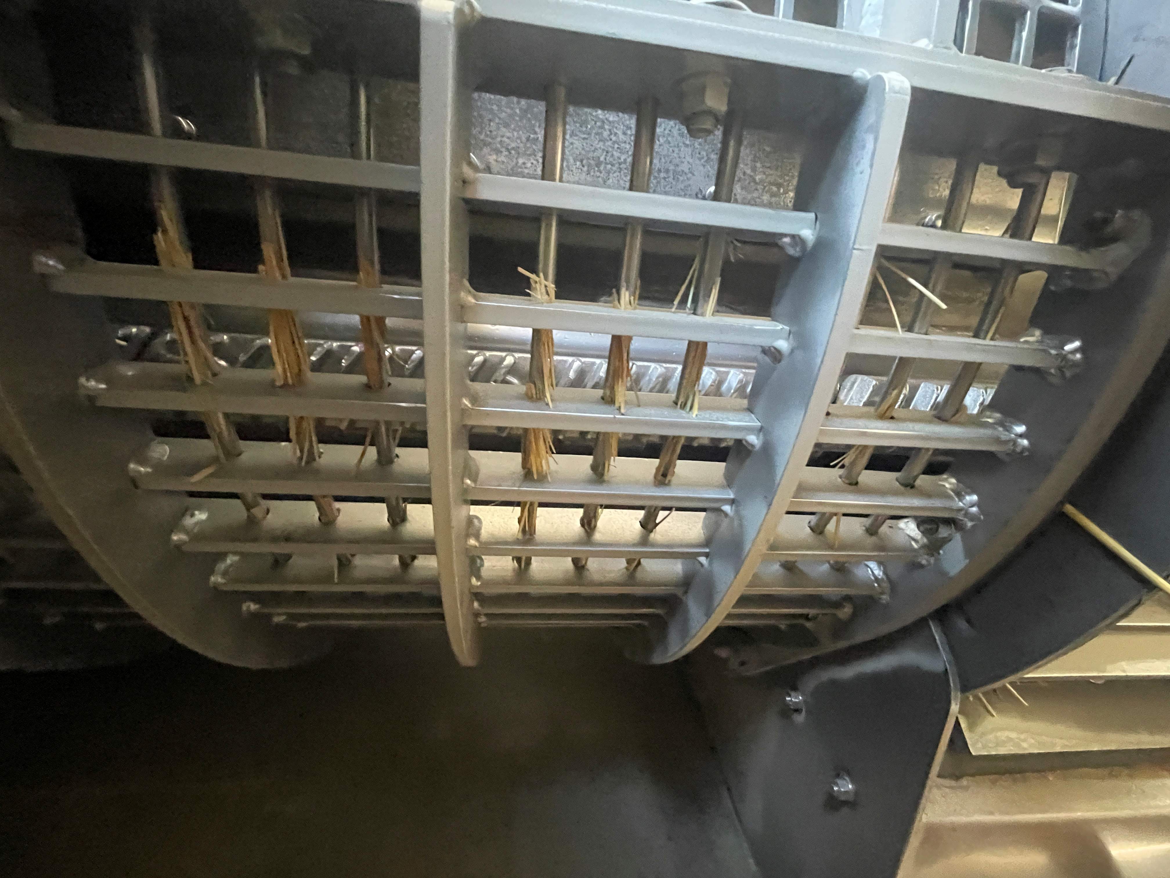 2012 Gleaner S77 Combine