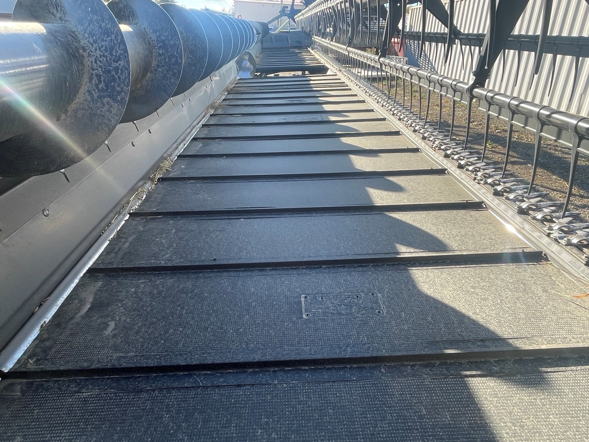 2012 AGCO 9250 Header Draper