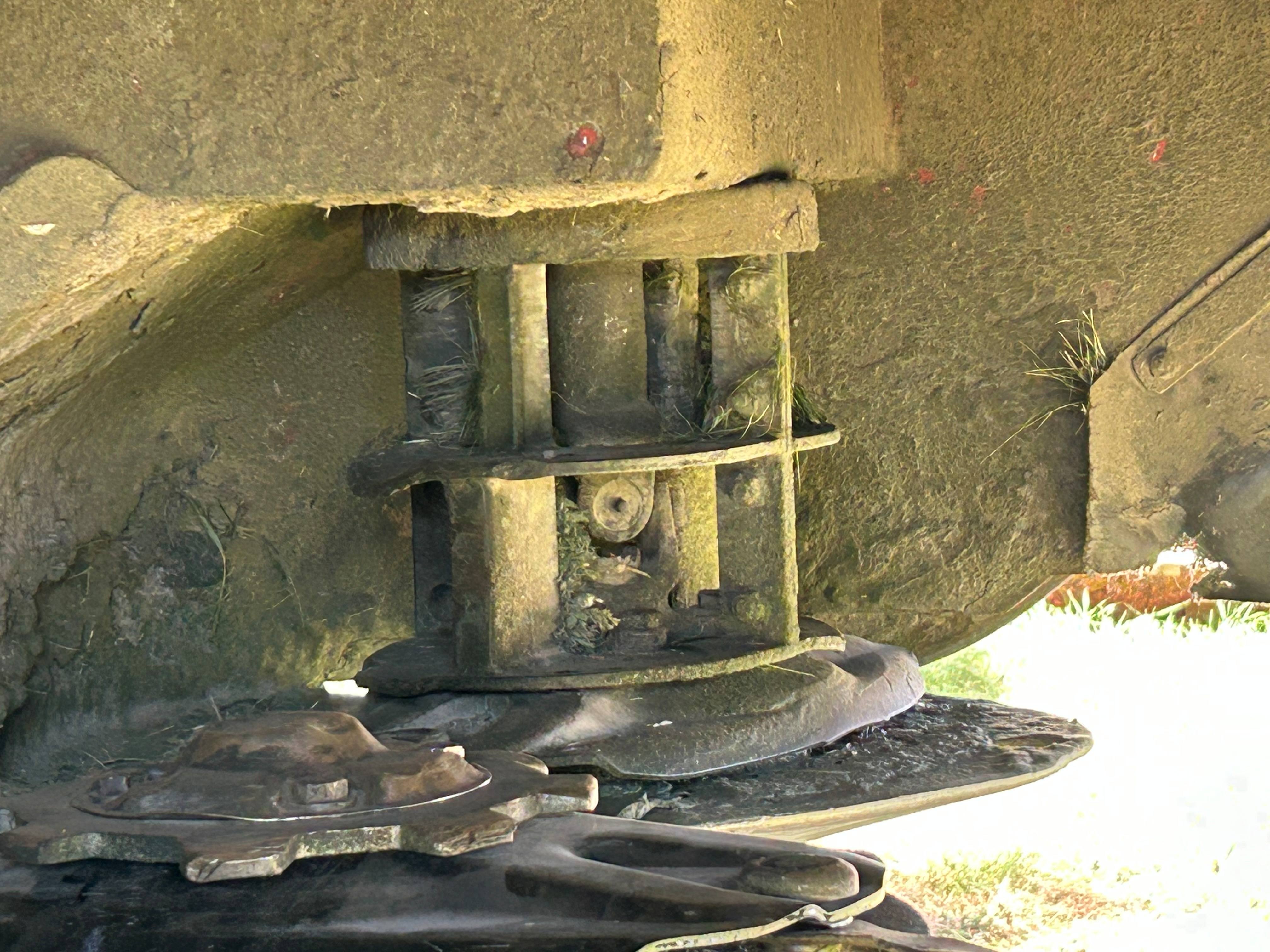 2015 Massey Ferguson 1383 Mower Conditioner