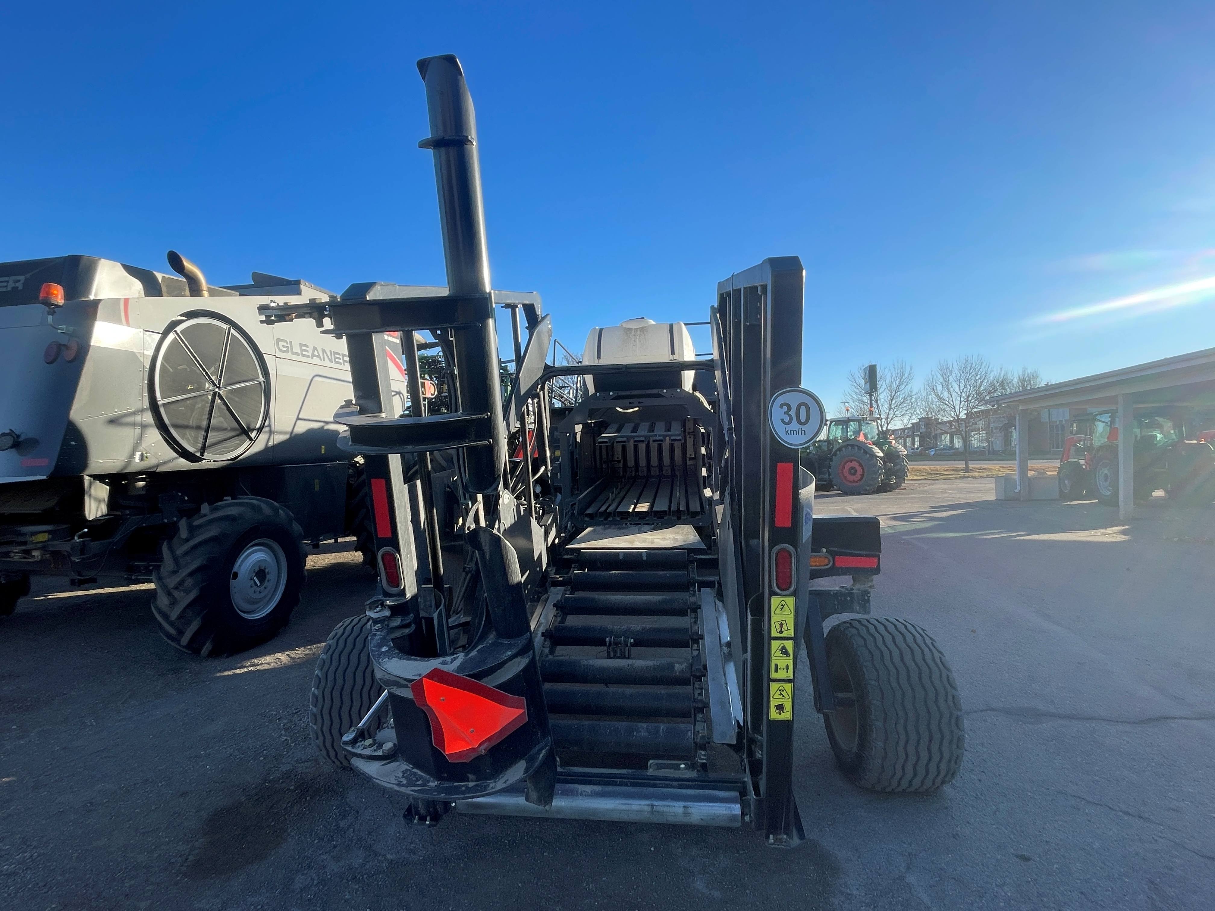 2022 Massey Ferguson 2270XD Baler/Big Square