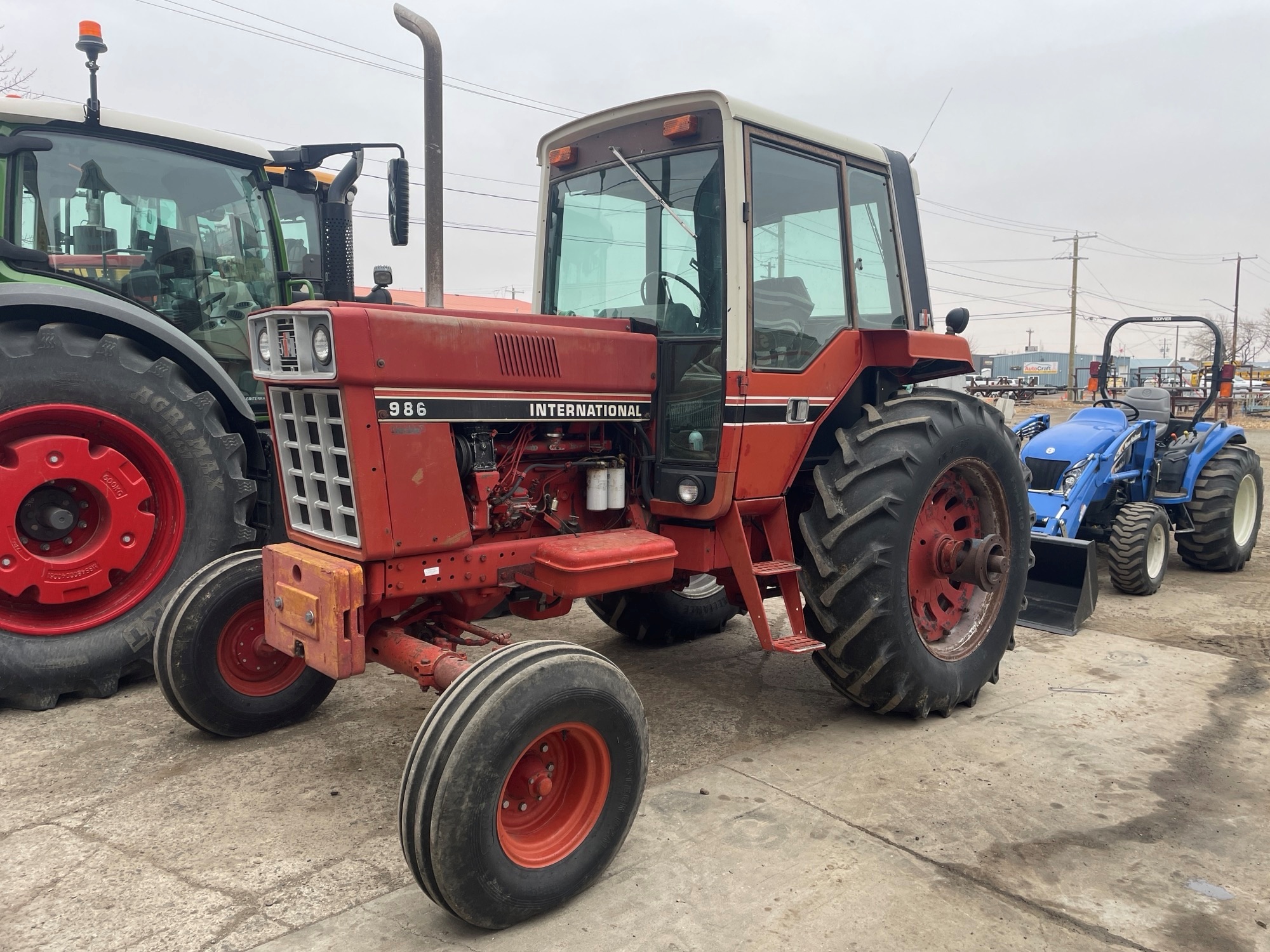 1977 International 986 Tractor