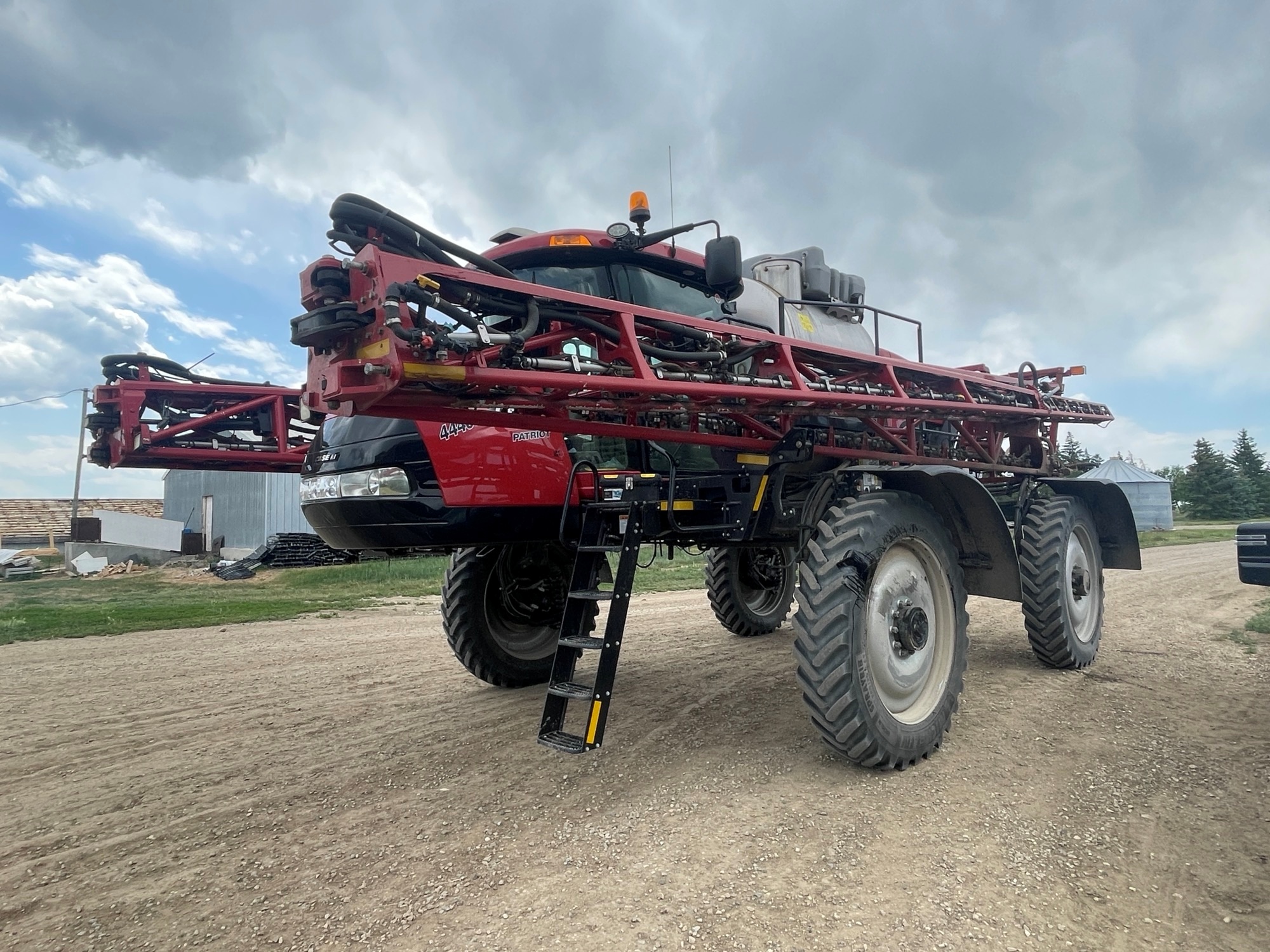 2021 Case IH 4440 Sprayer/High Clearance