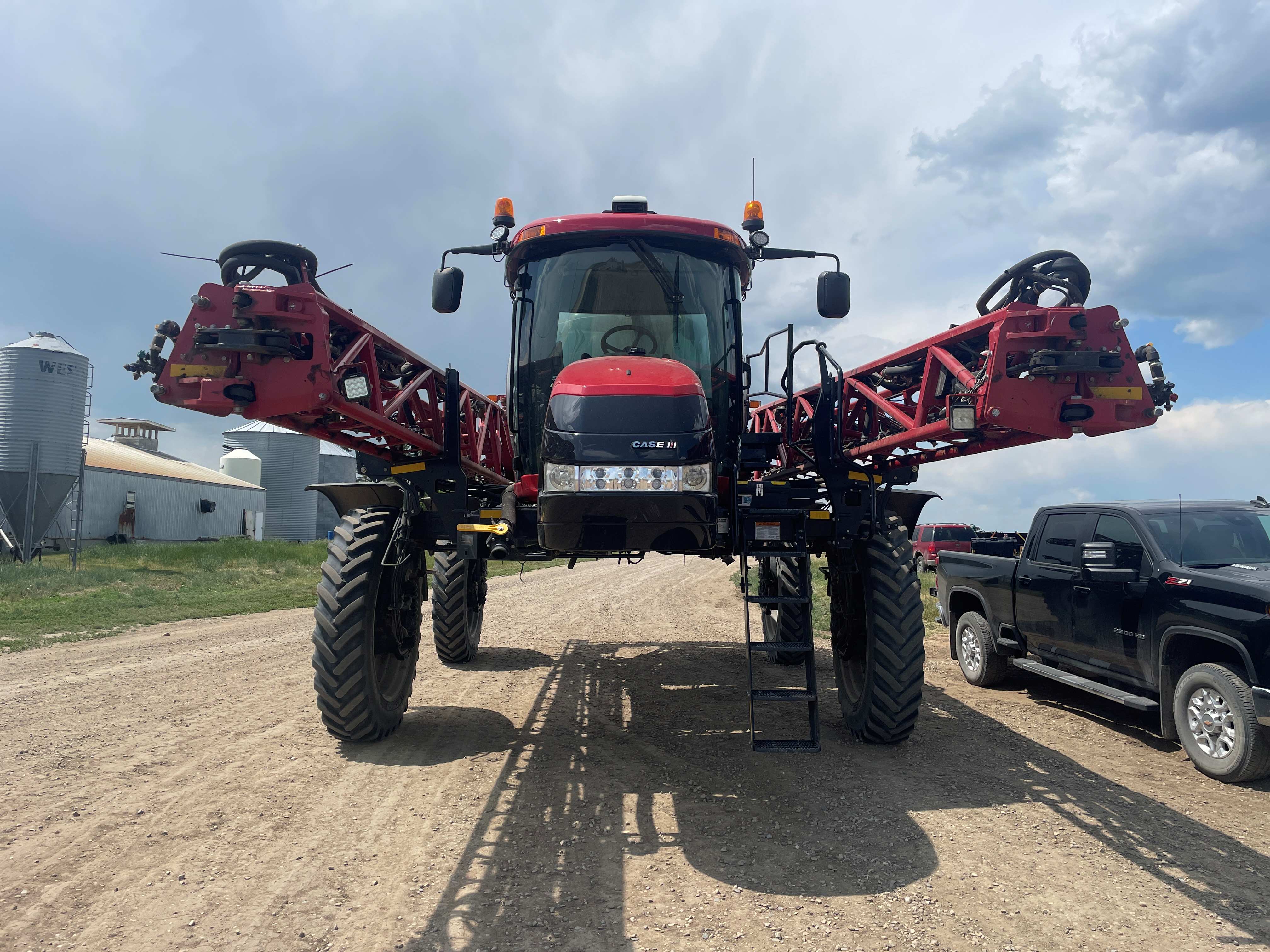 2021 Case IH 4440 Sprayer/High Clearance