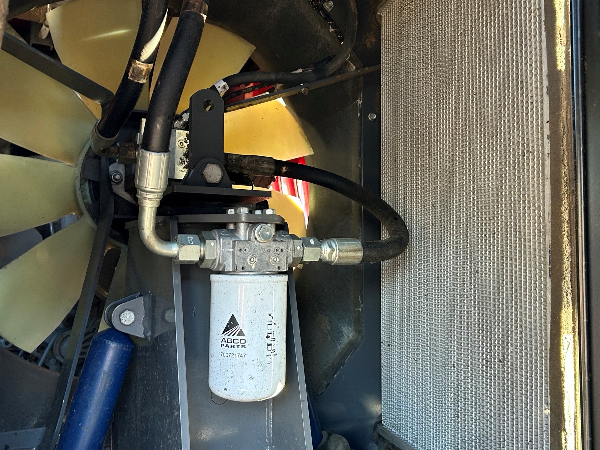 2016 Massey Ferguson WR9840 Windrower