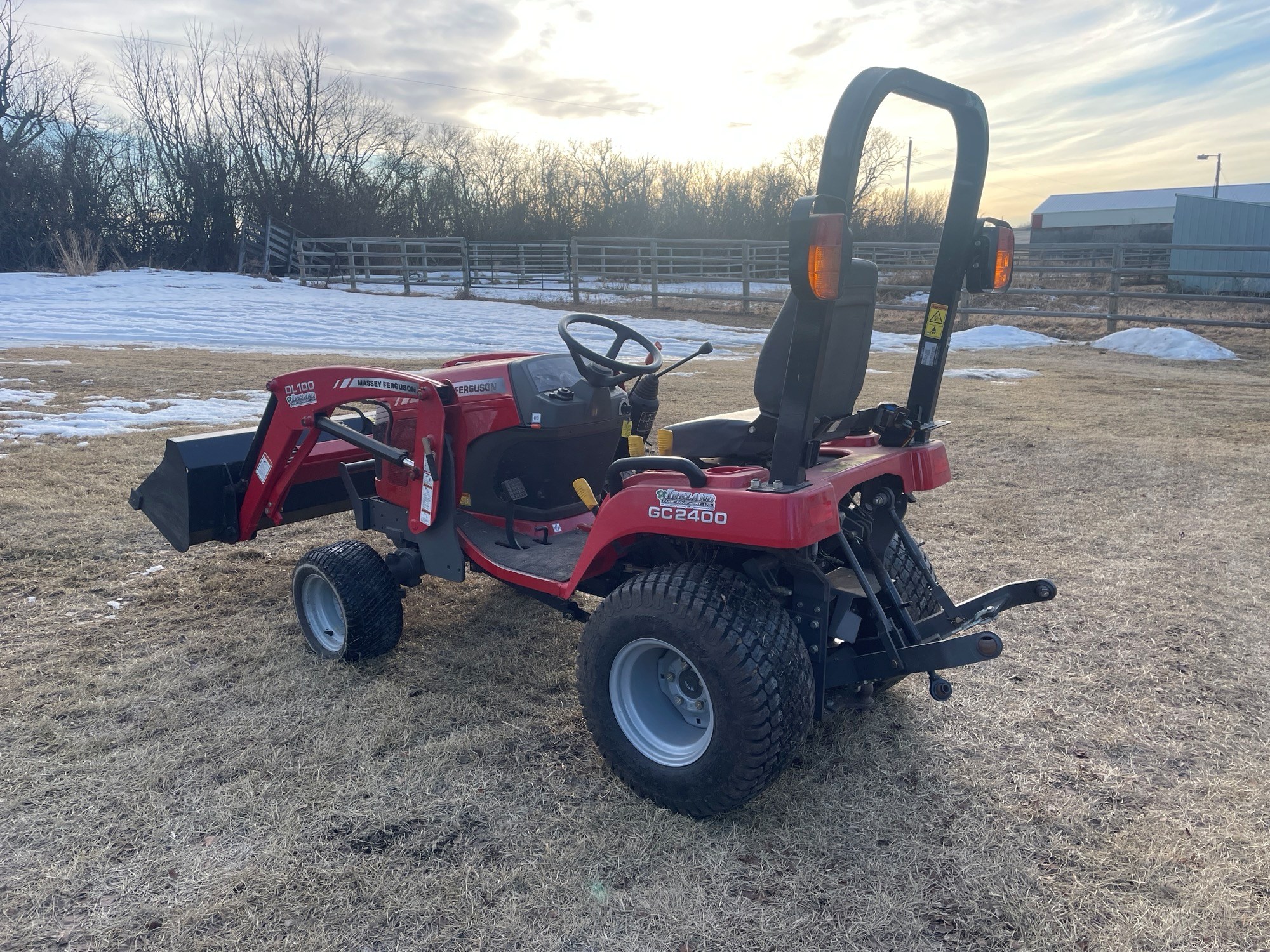 2009 Massey Ferguson GC2400 Tractor Compact