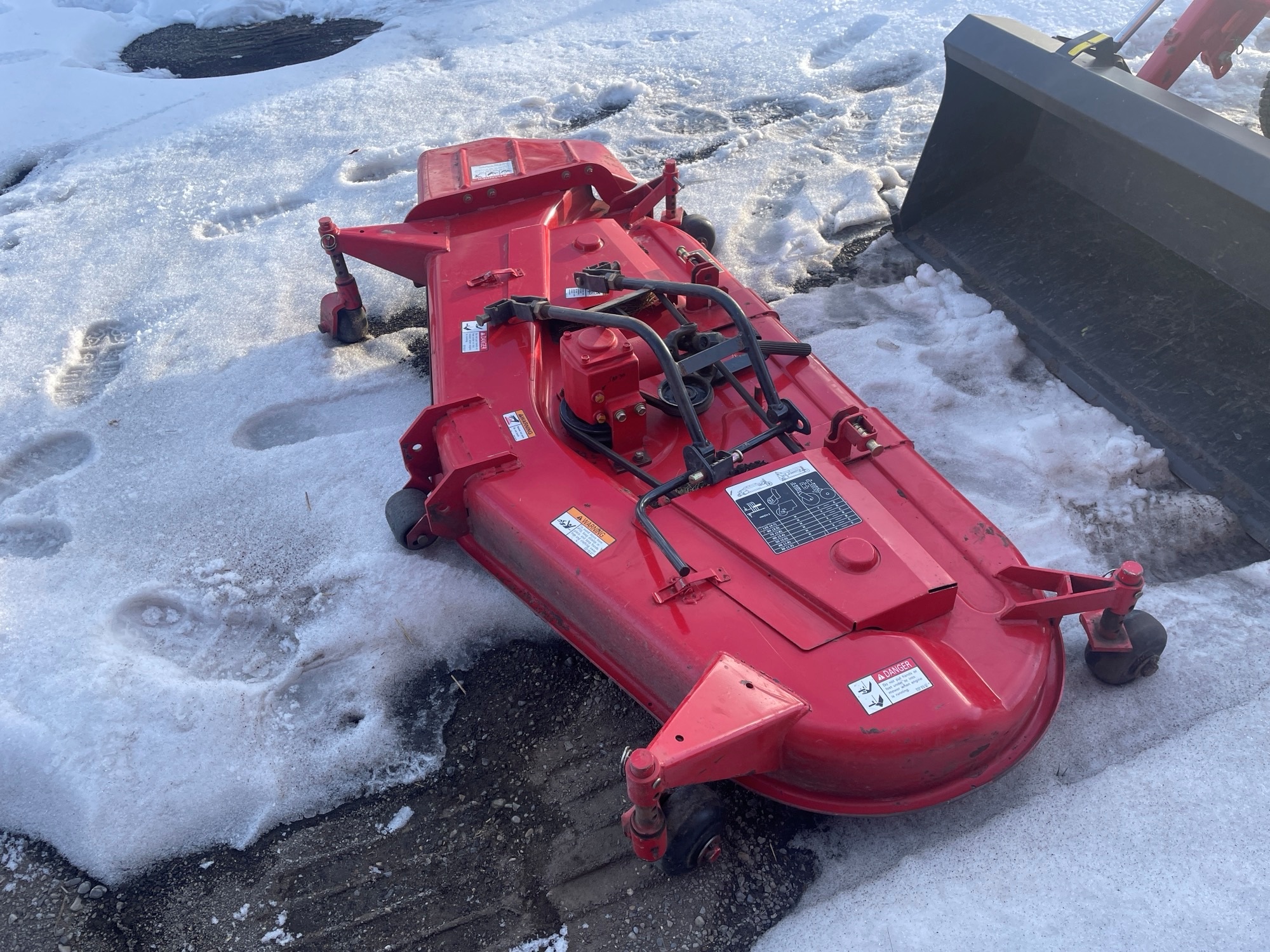 2009 Massey Ferguson GC2400 Tractor Compact