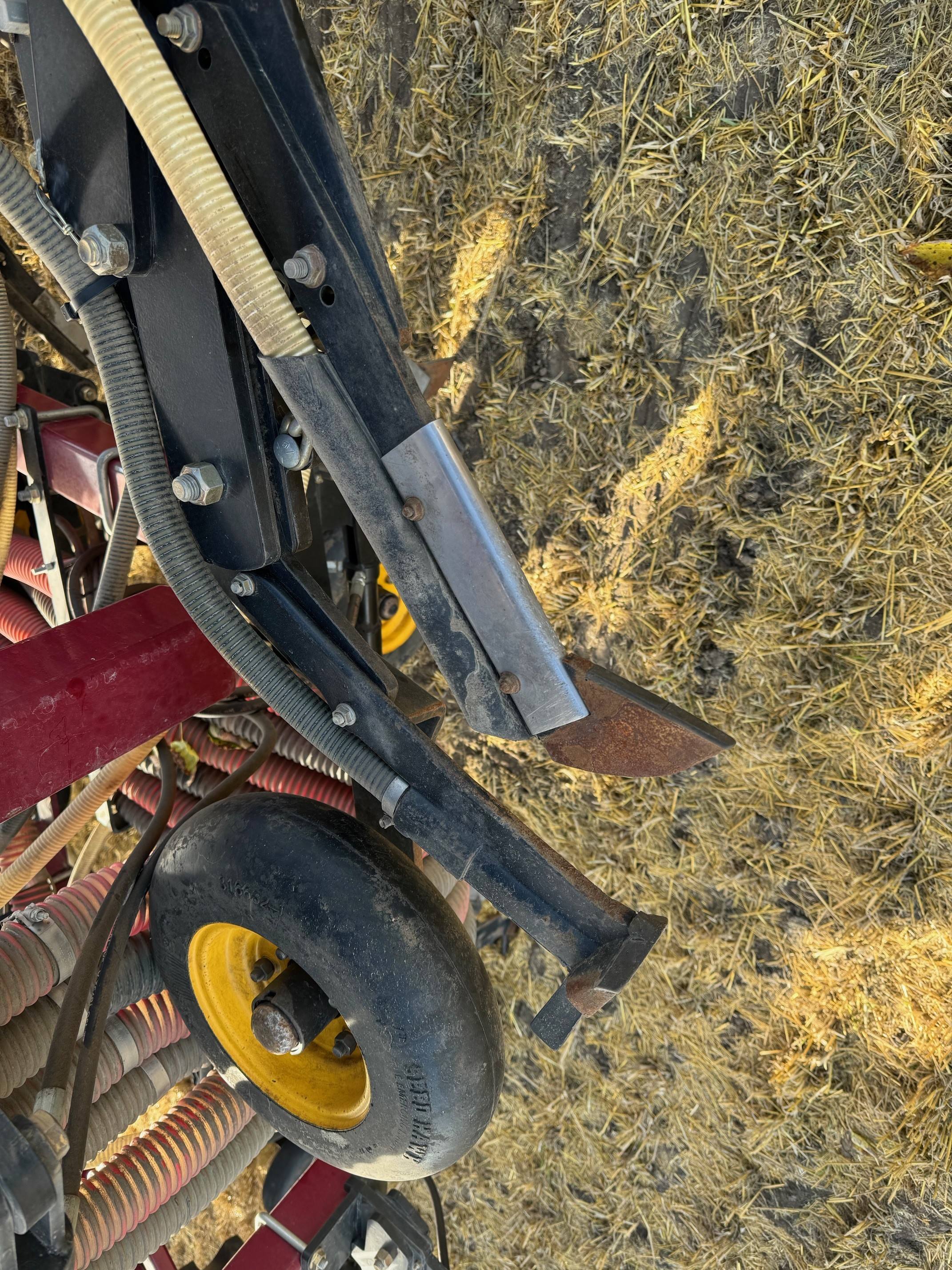 2016 Seed Hawk 70 Air Drill