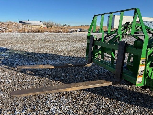 2014 John Deere 3033R Tractor Compact