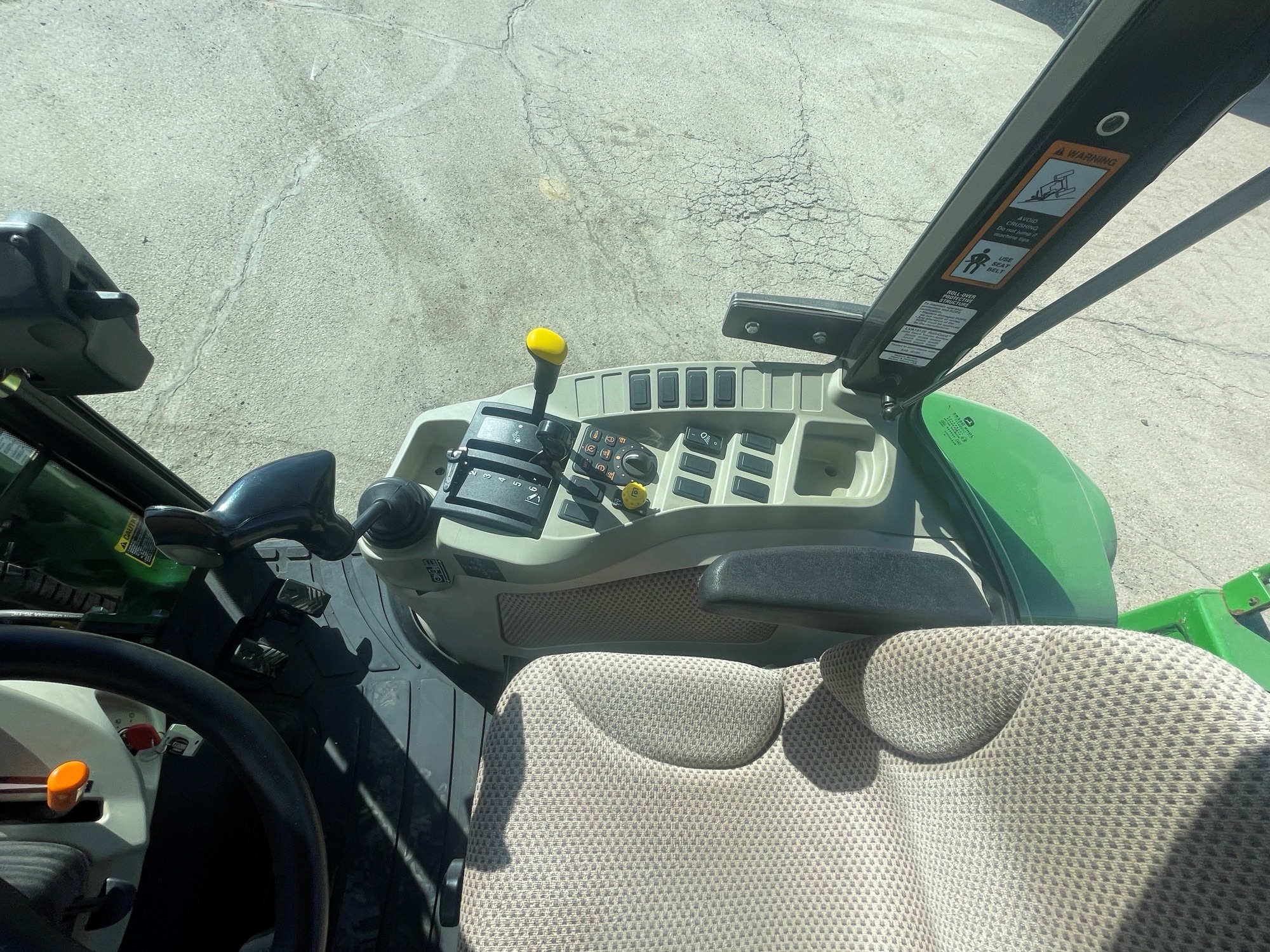 2014 John Deere 3033R Tractor Compact