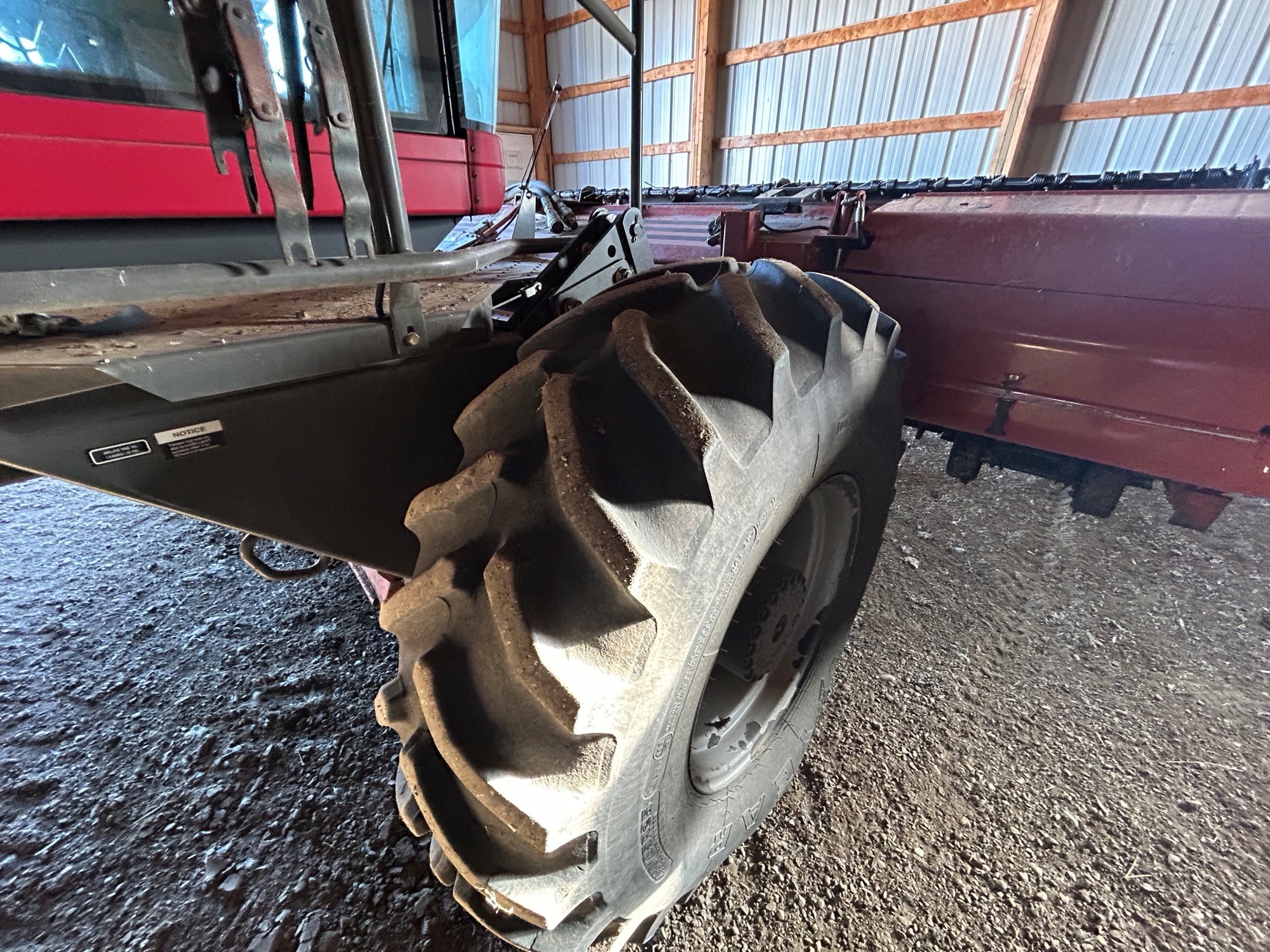 2011 Massey Ferguson 9435 Swather