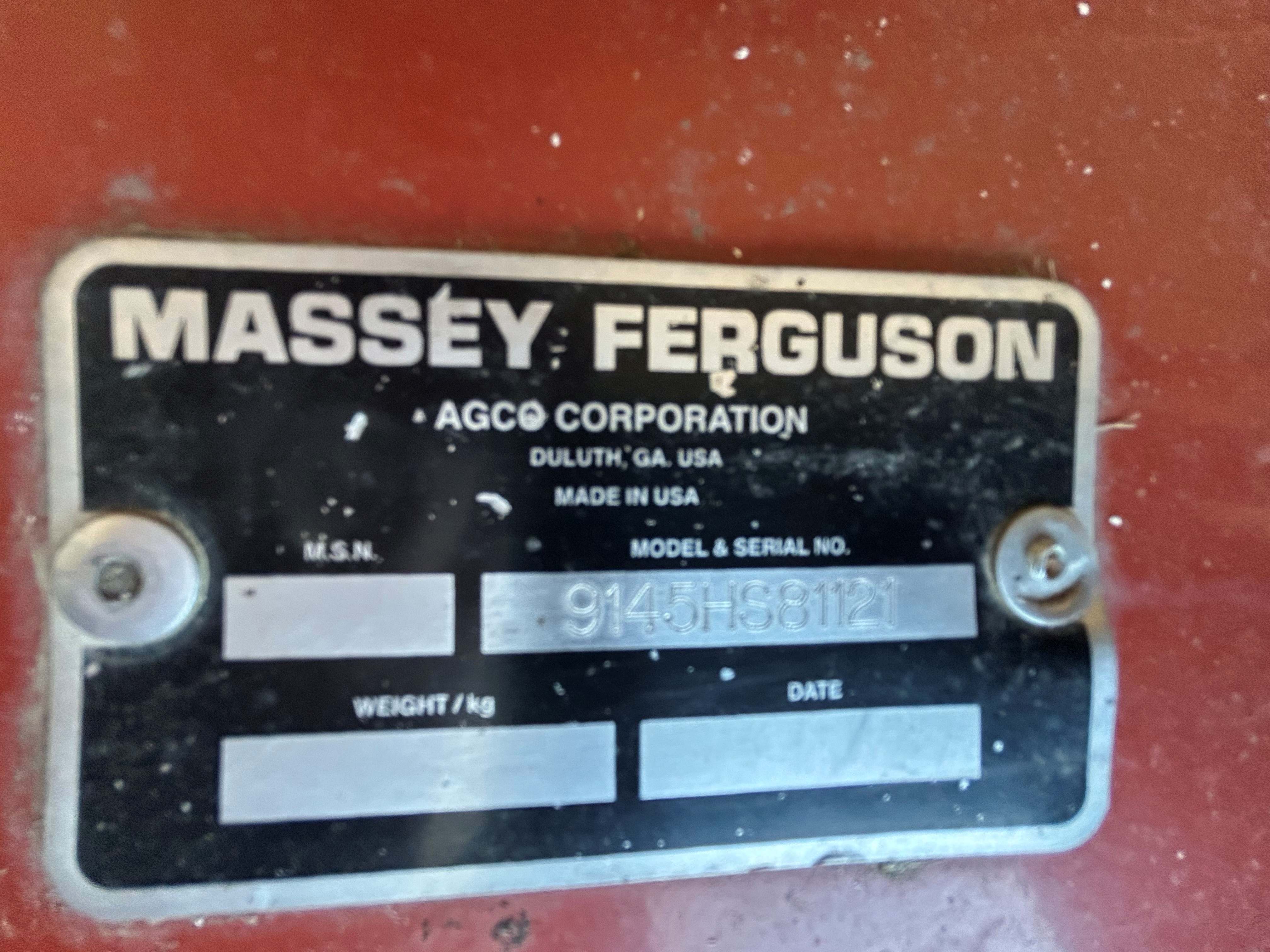 2011 Massey Ferguson 9435 Swather