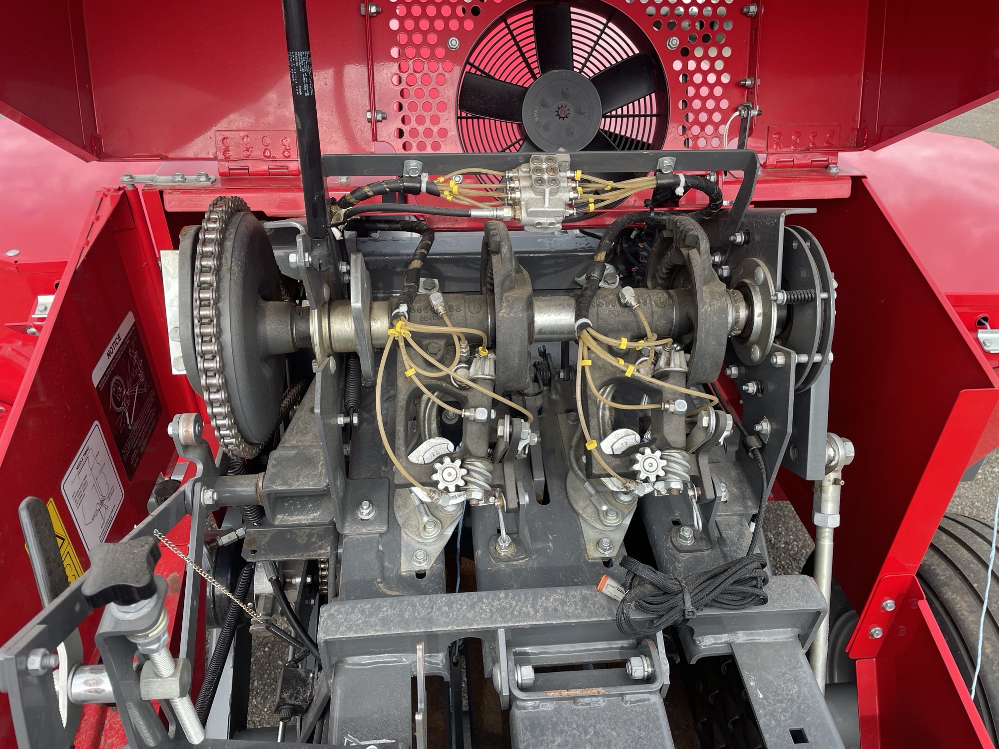 2024 Massey Ferguson 1842S Baler/Square