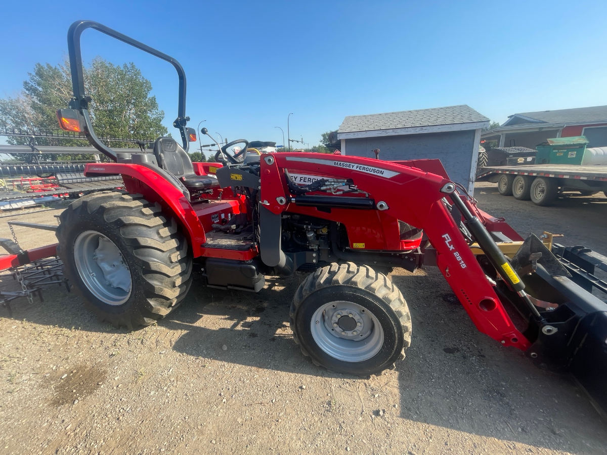 2021 Massey Ferguson 2850EHL Tractor Compact