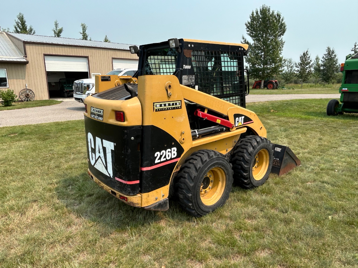 2006 Caterpillar 226B Skid Steer Loader