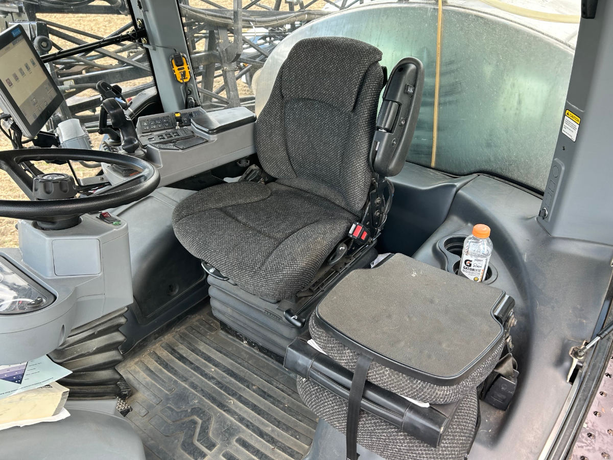 2018 Versatile SX280 Sprayer/High Clearance