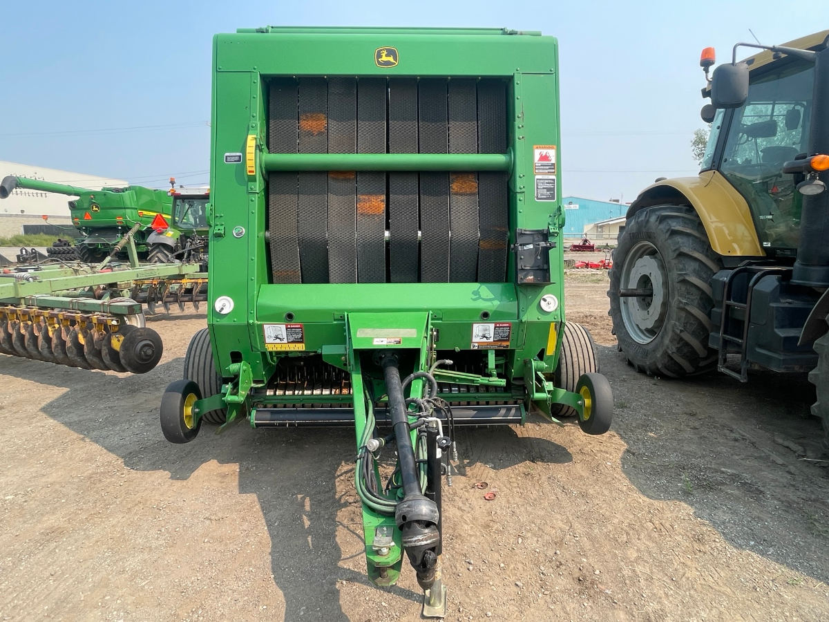 2008 John Deere 568 Baler/Round