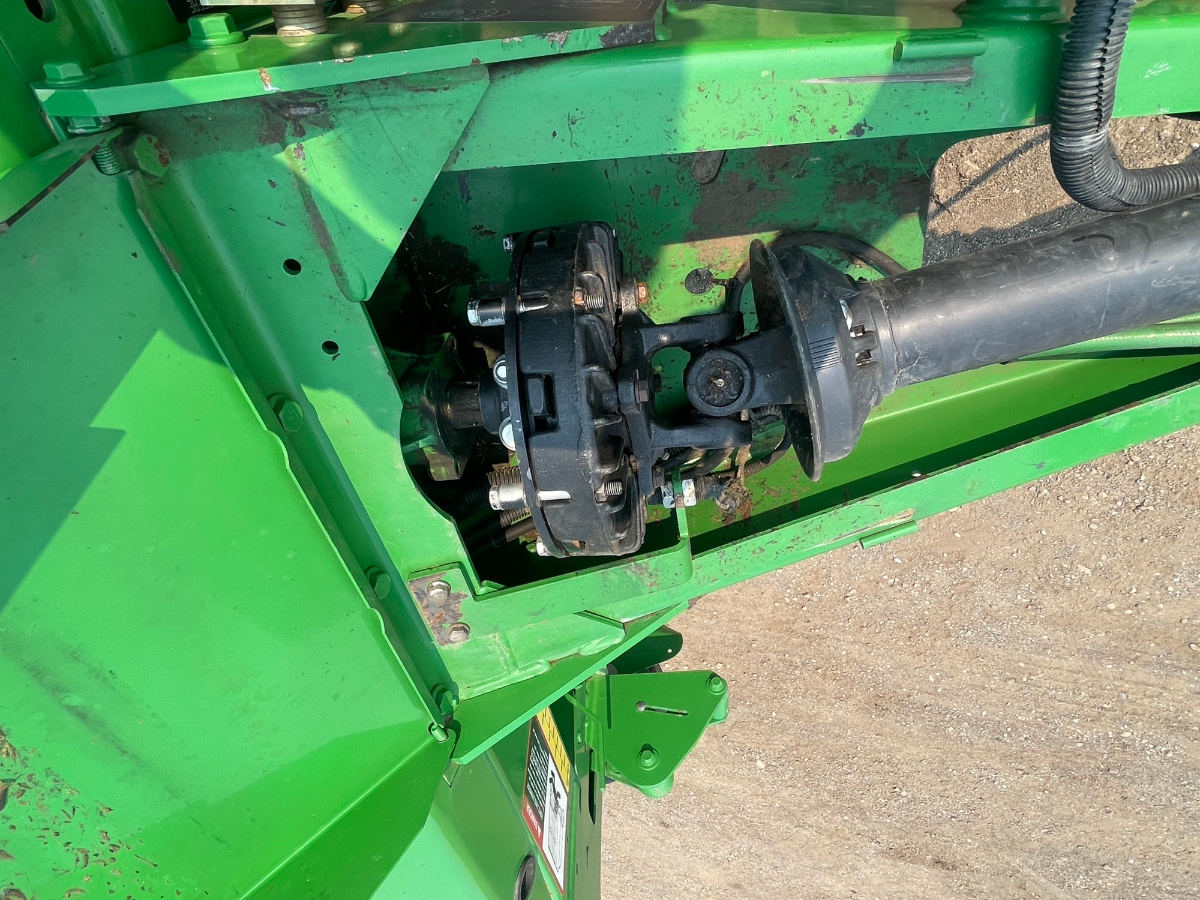 2008 John Deere 568 Baler/Round