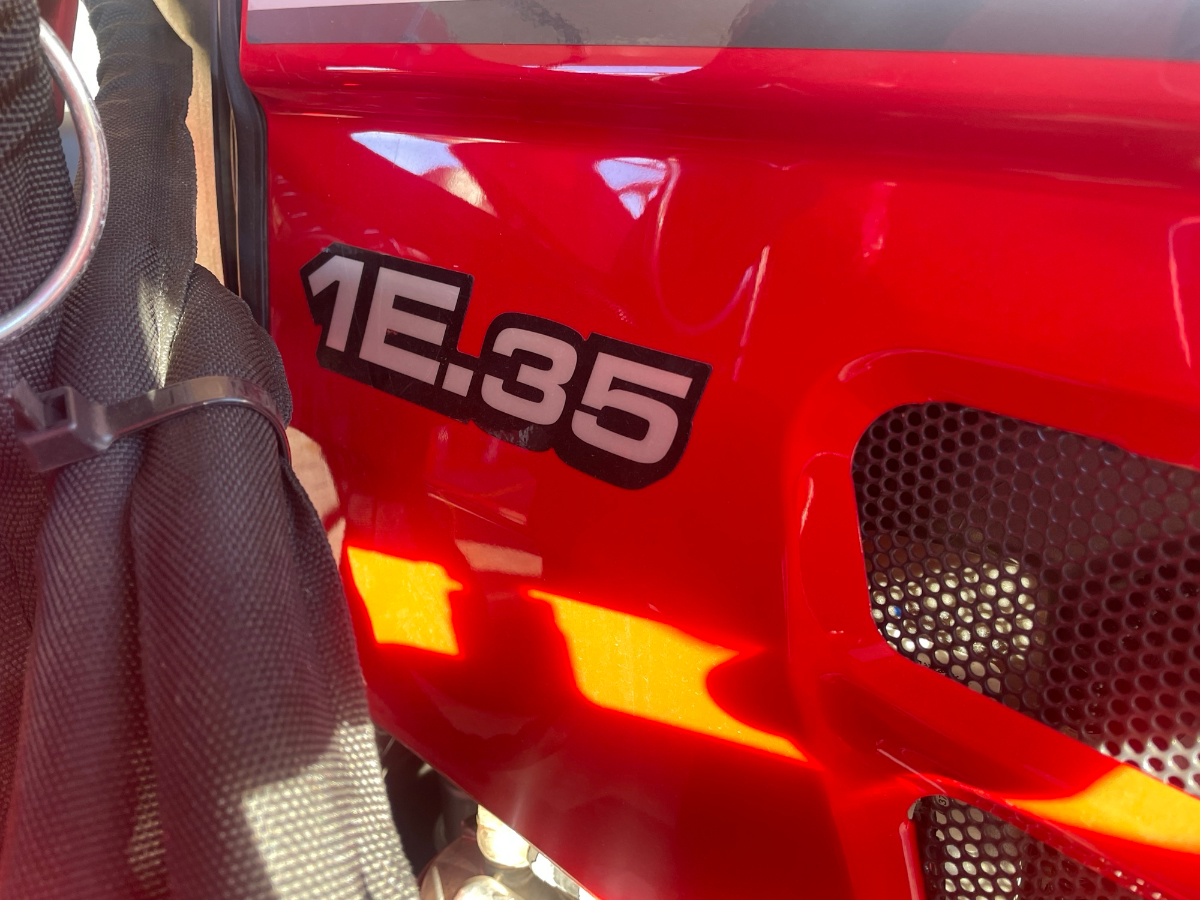 2025 Massey Ferguson 1E.35HL Tractor Compact
