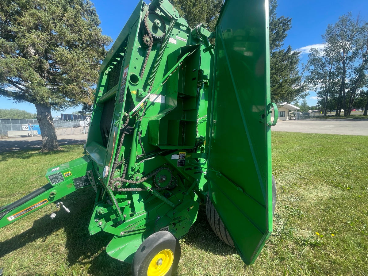 2007 John Deere 568 Baler/Round