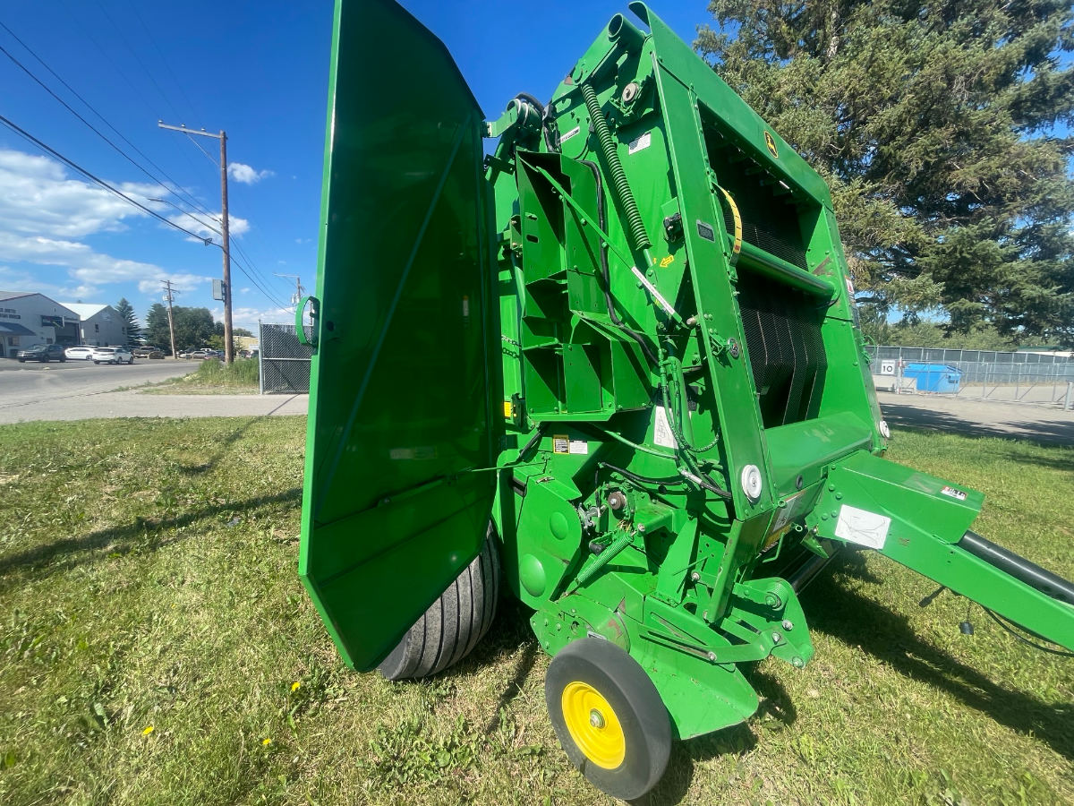 2007 John Deere 568 Baler/Round
