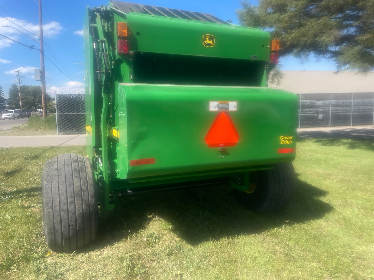 2007 John Deere 568 Baler/Round