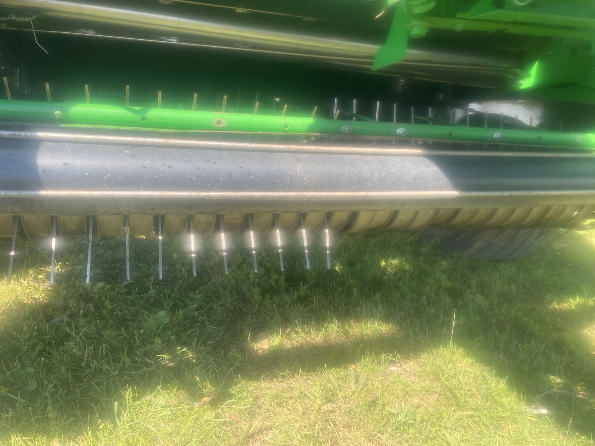 2007 John Deere 568 Baler/Round