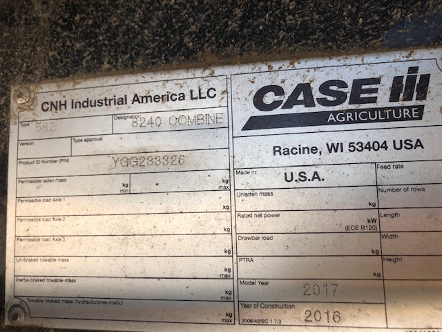 2017 Case 8240 Combine