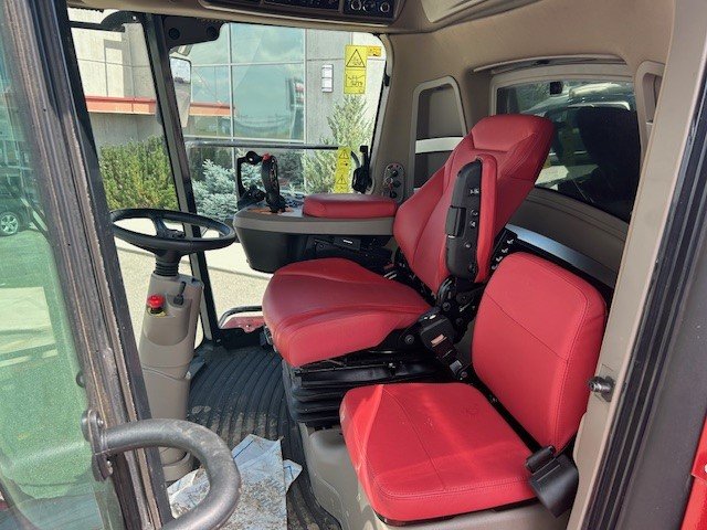 2023 Case 8250 Combine