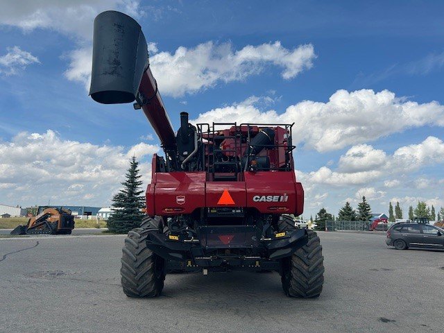 2023 Case 8250 Combine
