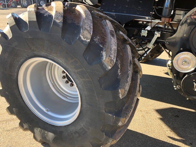 2023 Case 8250 Combine